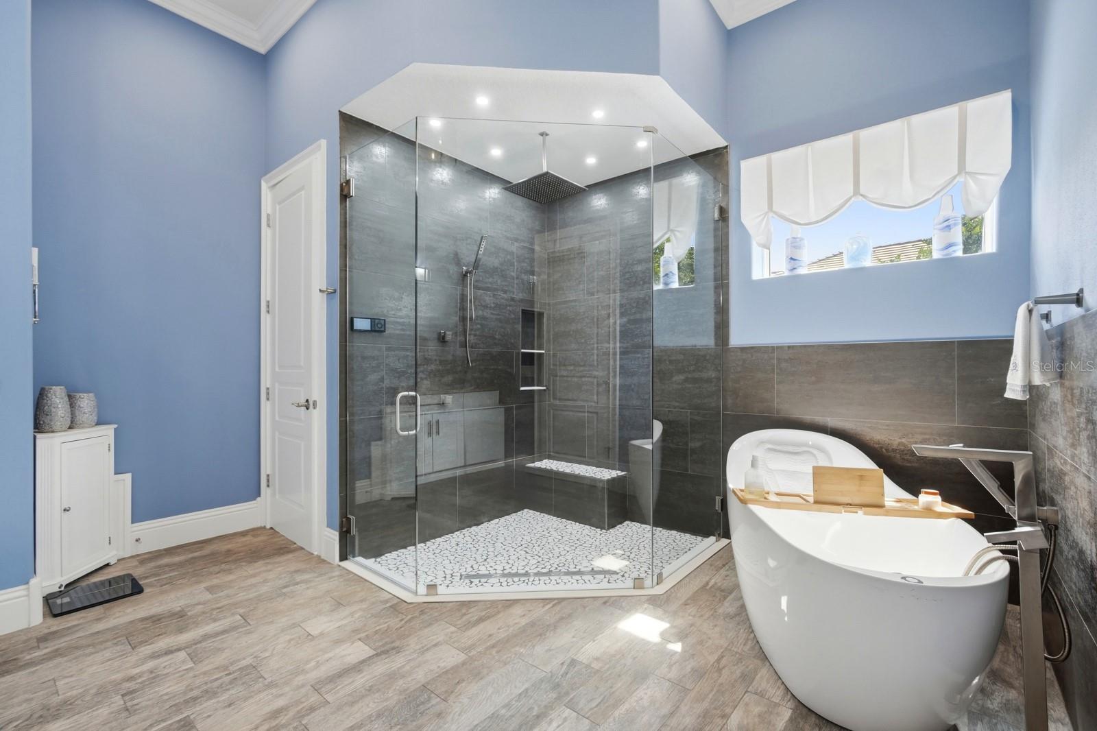 11 OCEAN OAKS LN