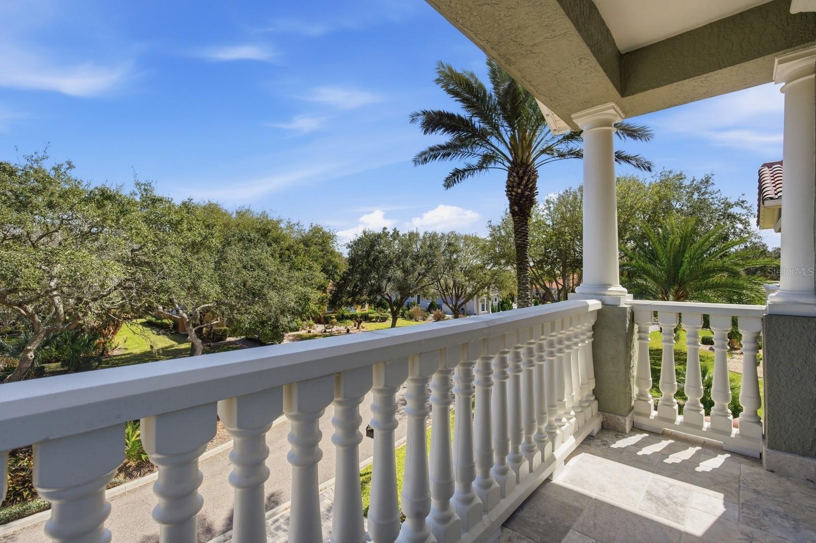 11 OCEAN OAKS LN