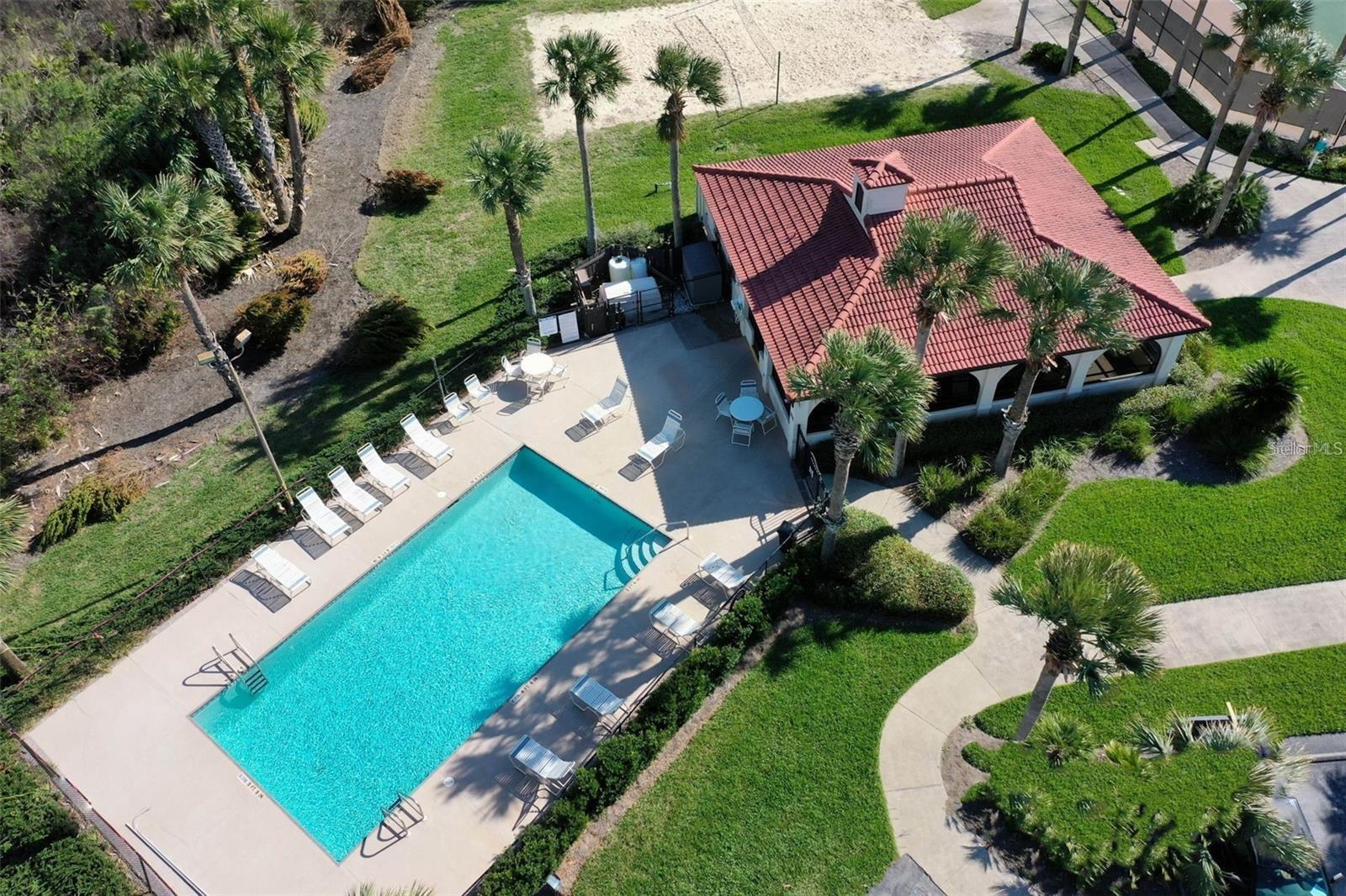 41 LOS LAGOS BLVD