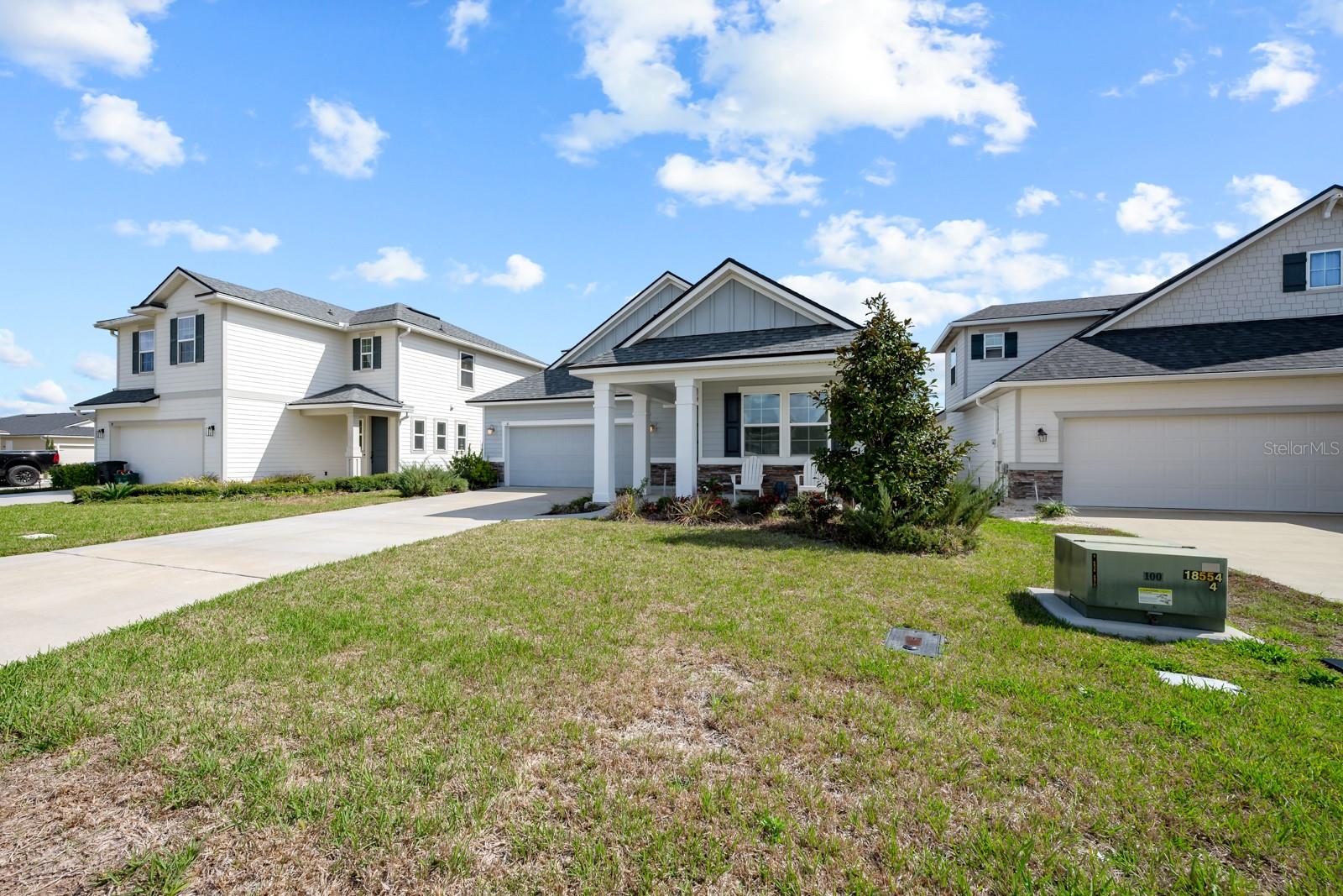 41 LOS LAGOS BLVD