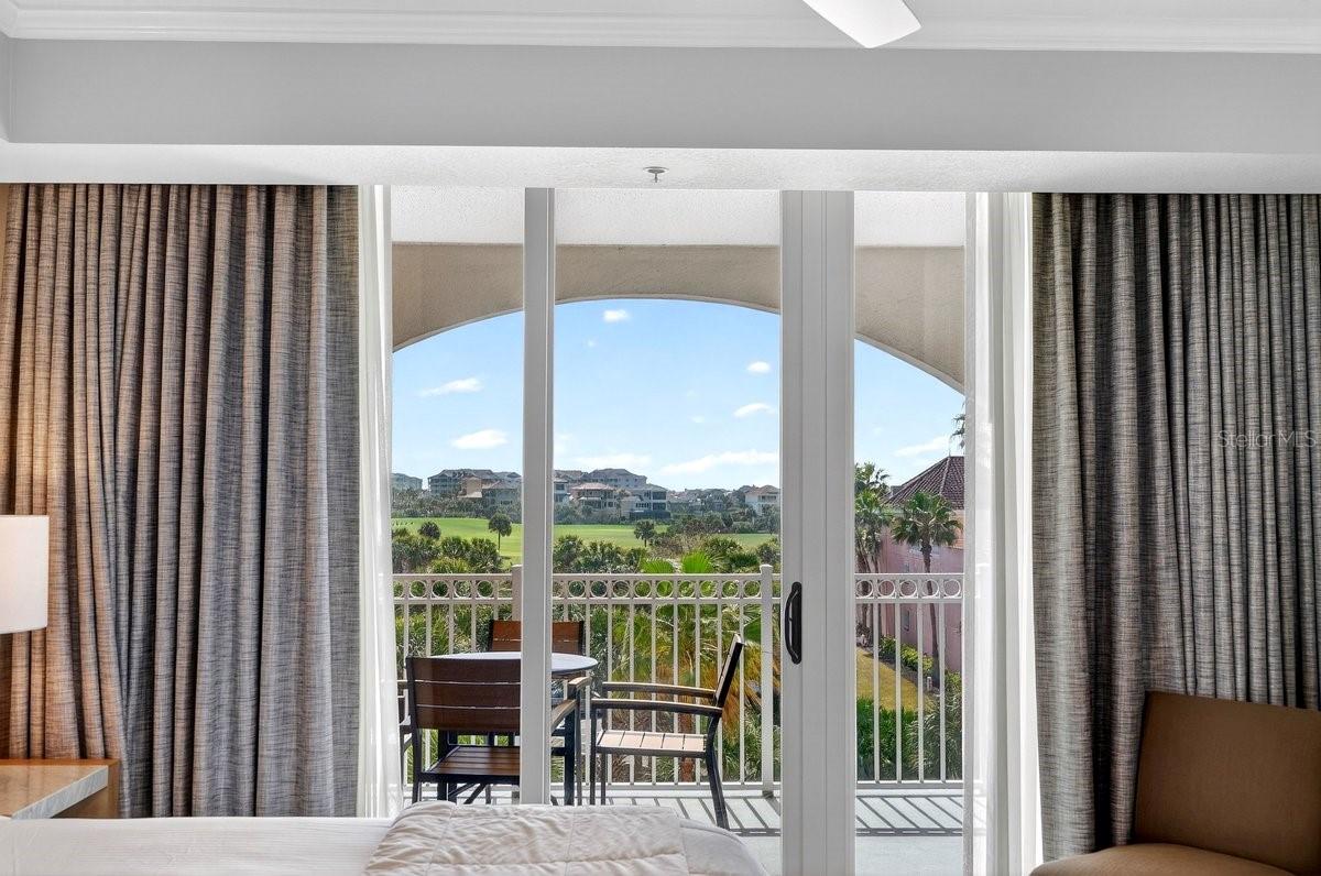 200 OCEAN CREST DR #217