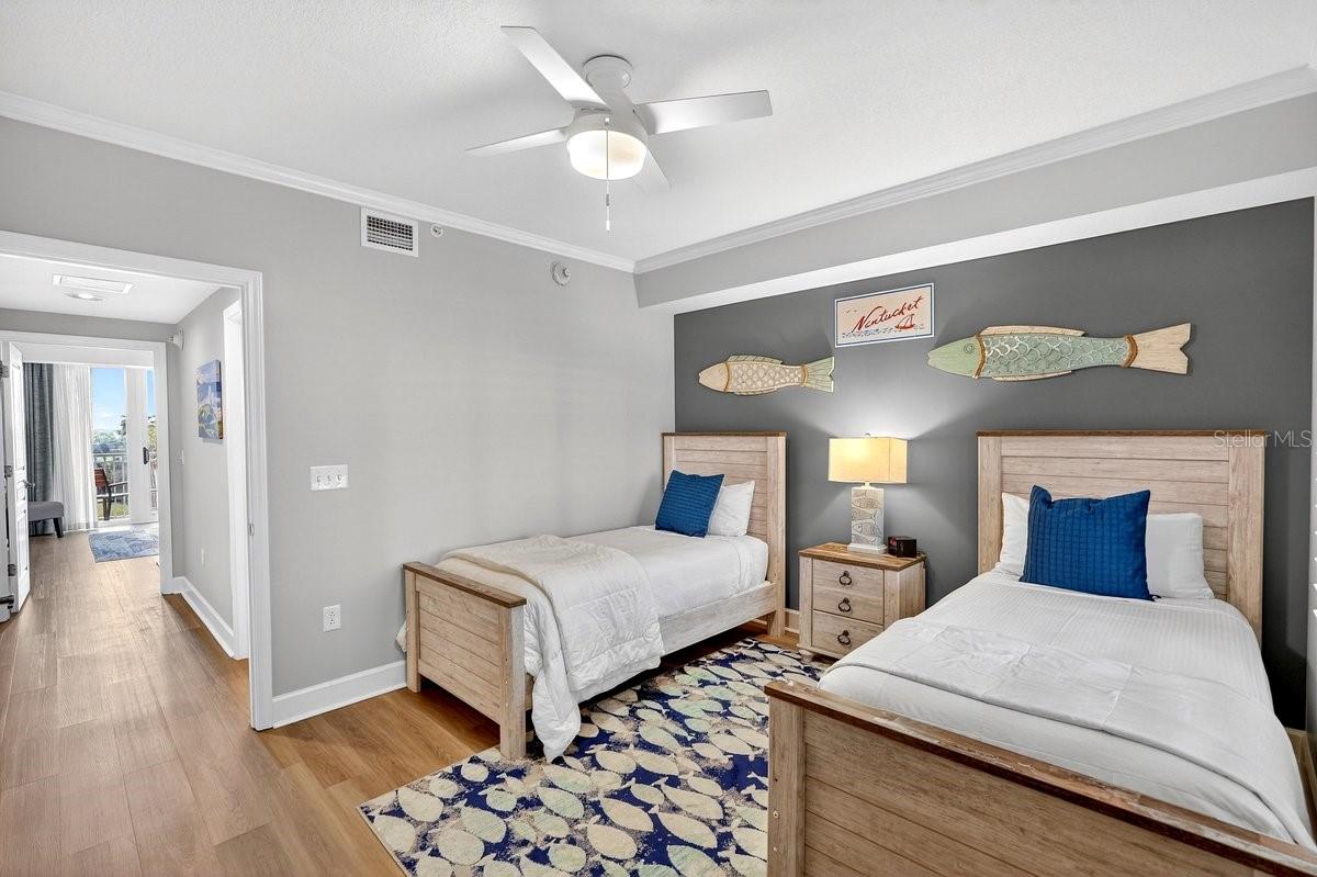 200 OCEAN CREST DR #217