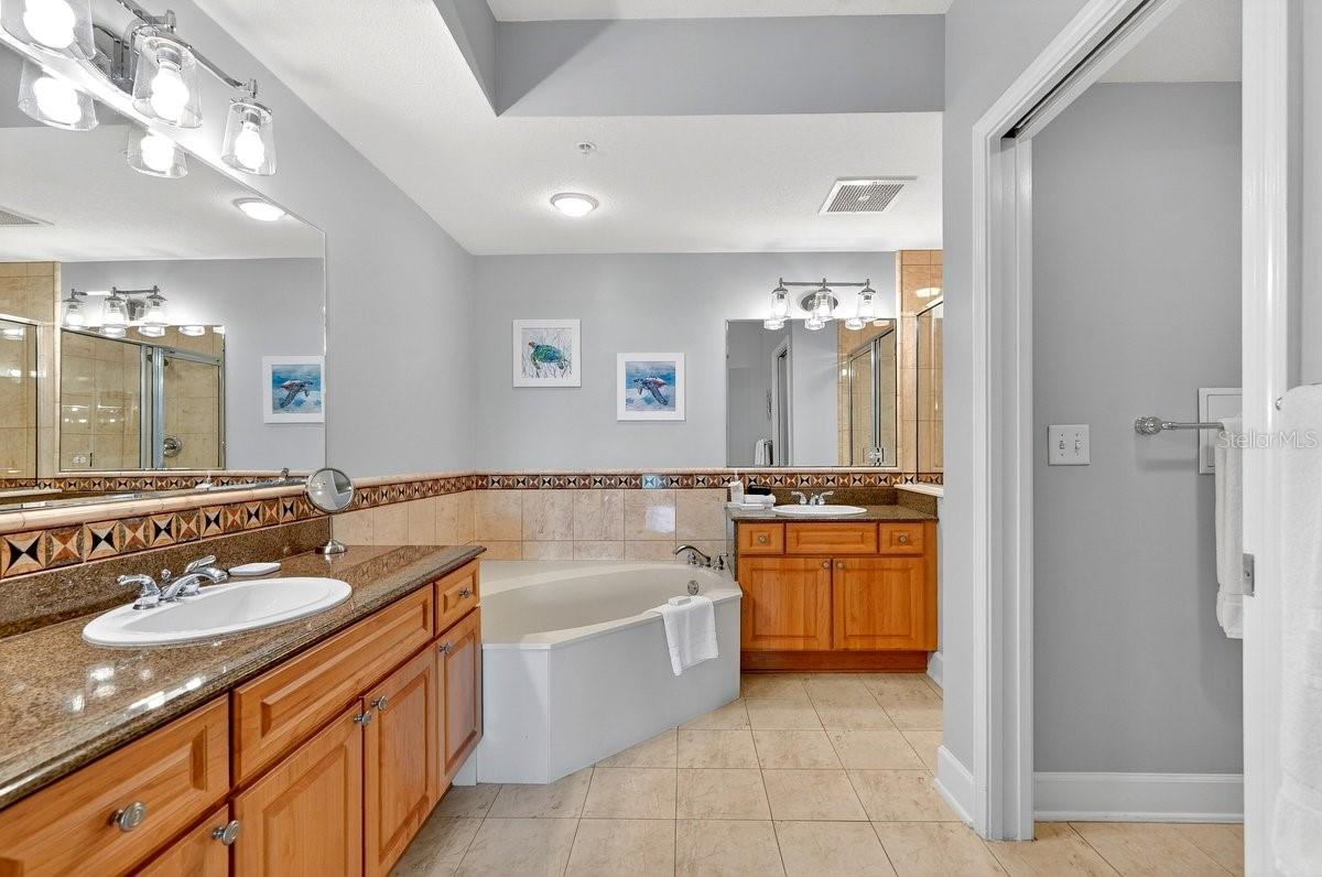 200 OCEAN CREST DR #217