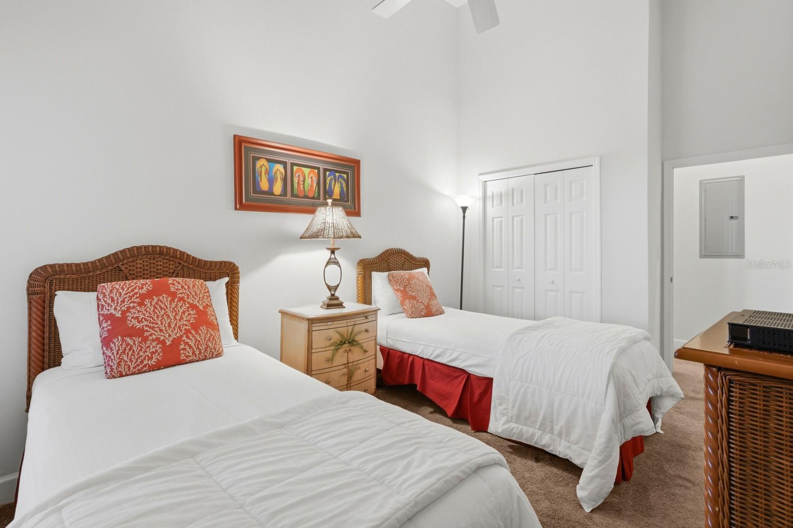 5 OCEAN CREST DR #1443