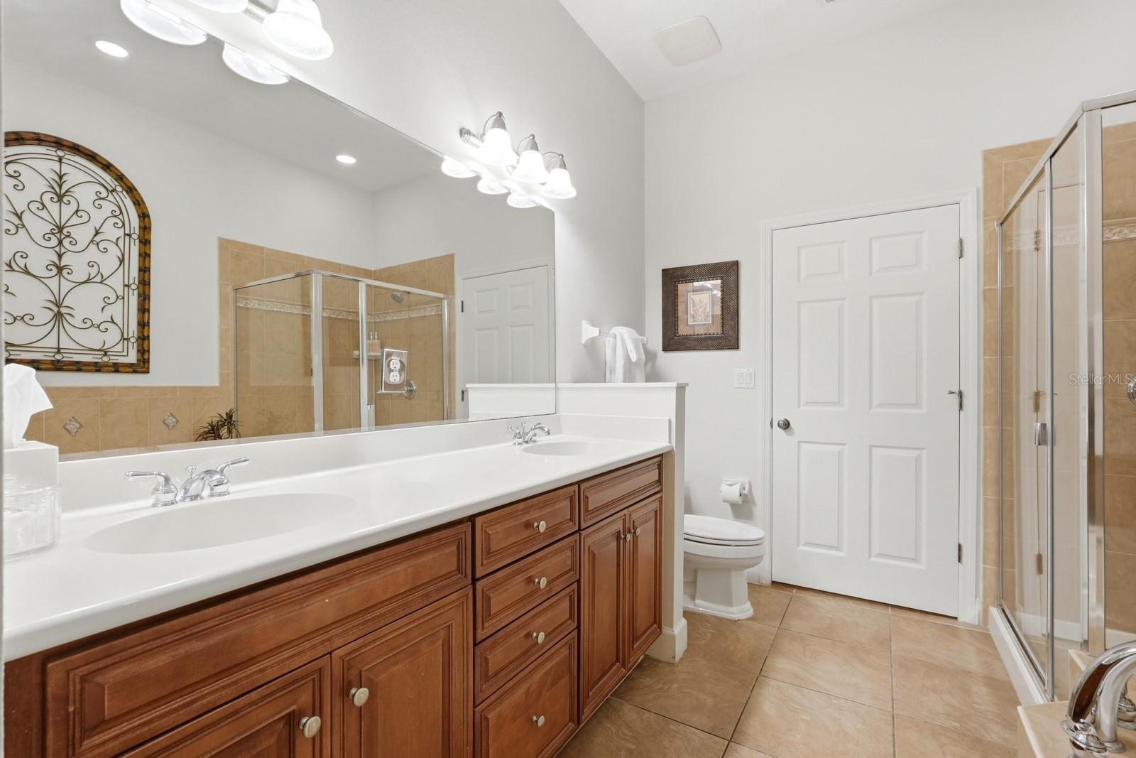 5 OCEAN CREST DR #1443