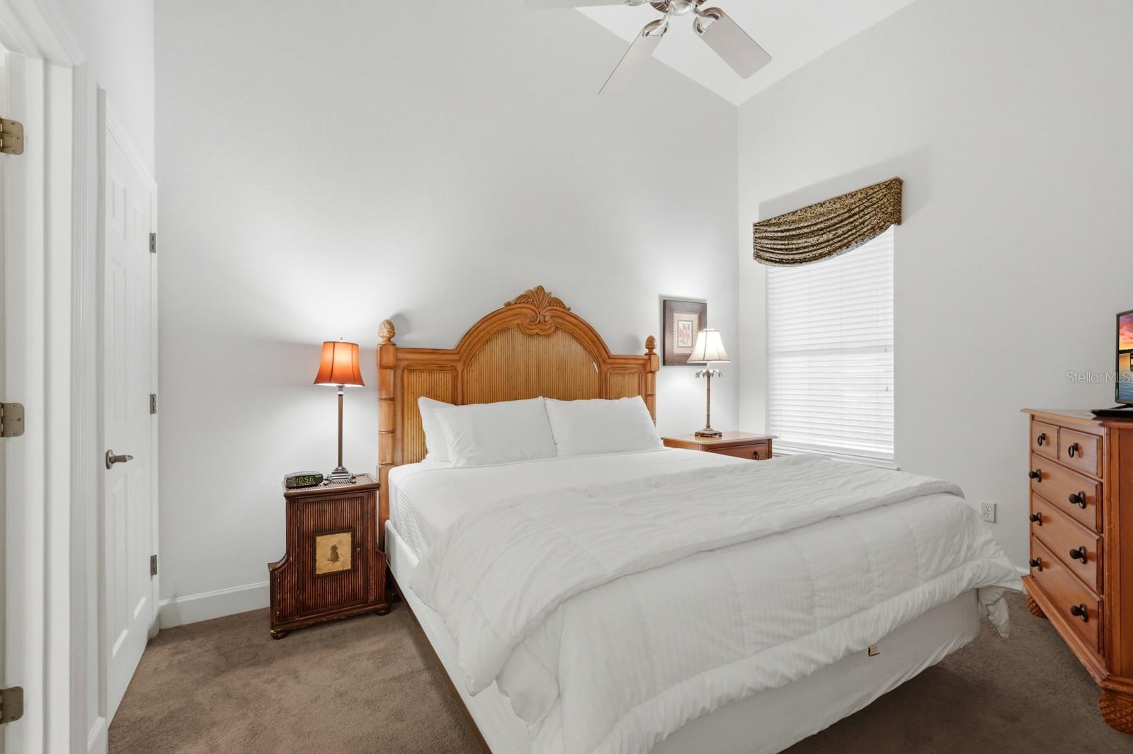 5 OCEAN CREST DR #1443