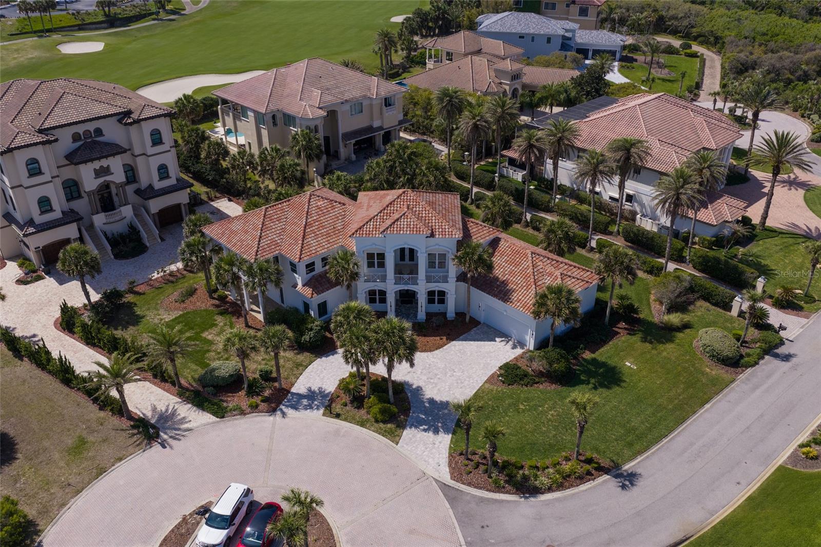 6 RIVIERA PL