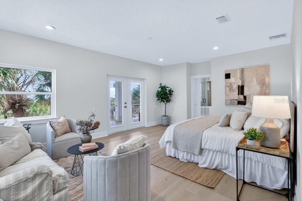6 RIVIERA PL