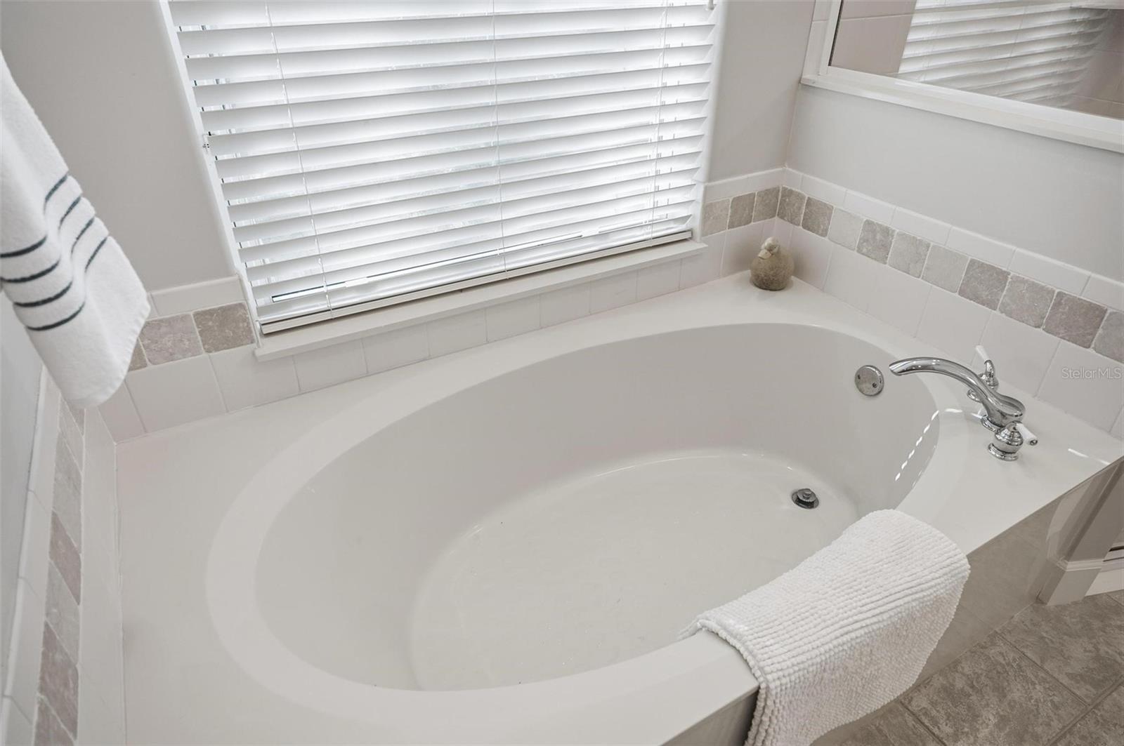 10 CORDOBA CT