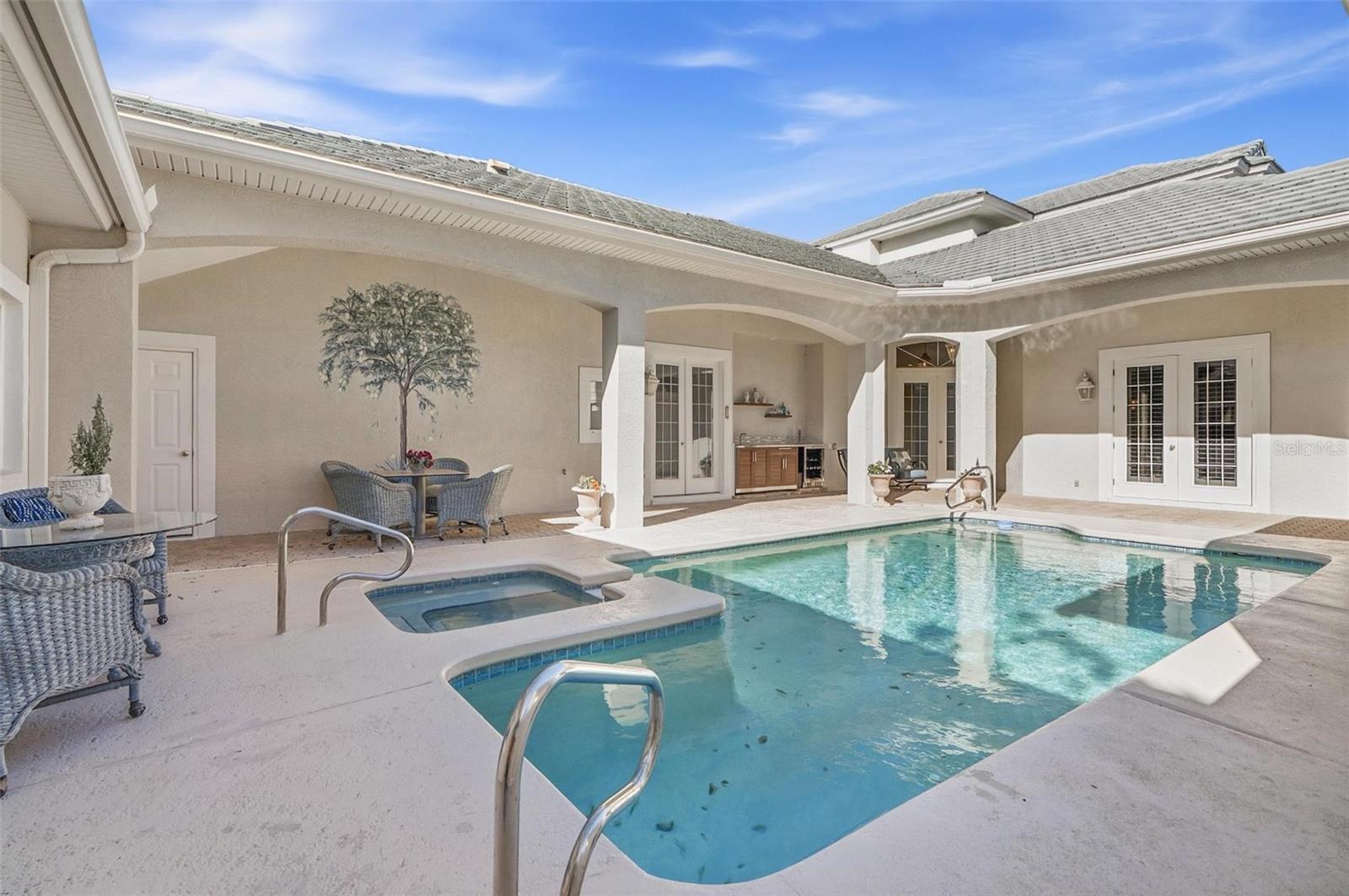 10 CORDOBA CT