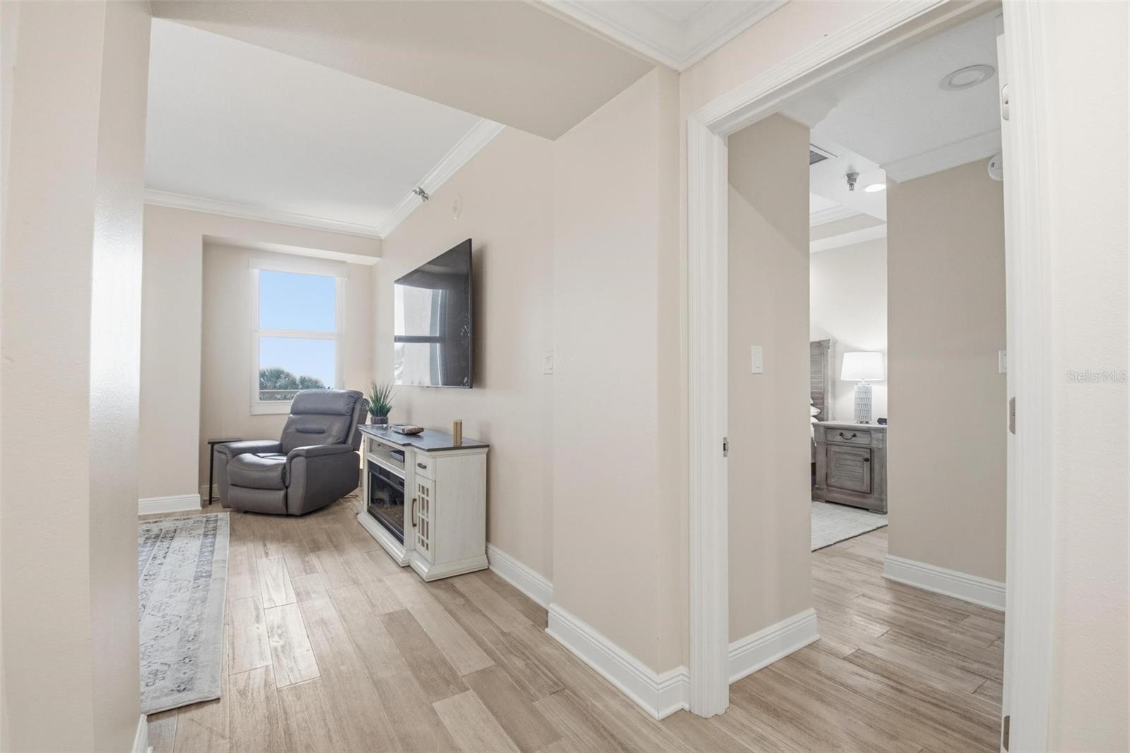 11 AVENUE DE LA MER #1101