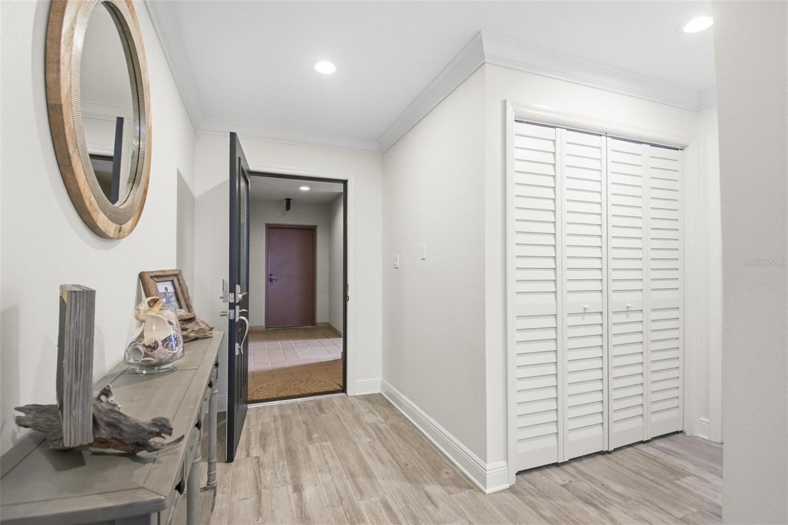 11 AVENUE DE LA MER #1101