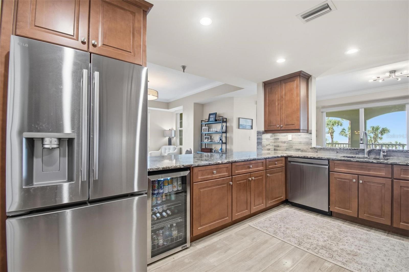 11 AVENUE DE LA MER #1101