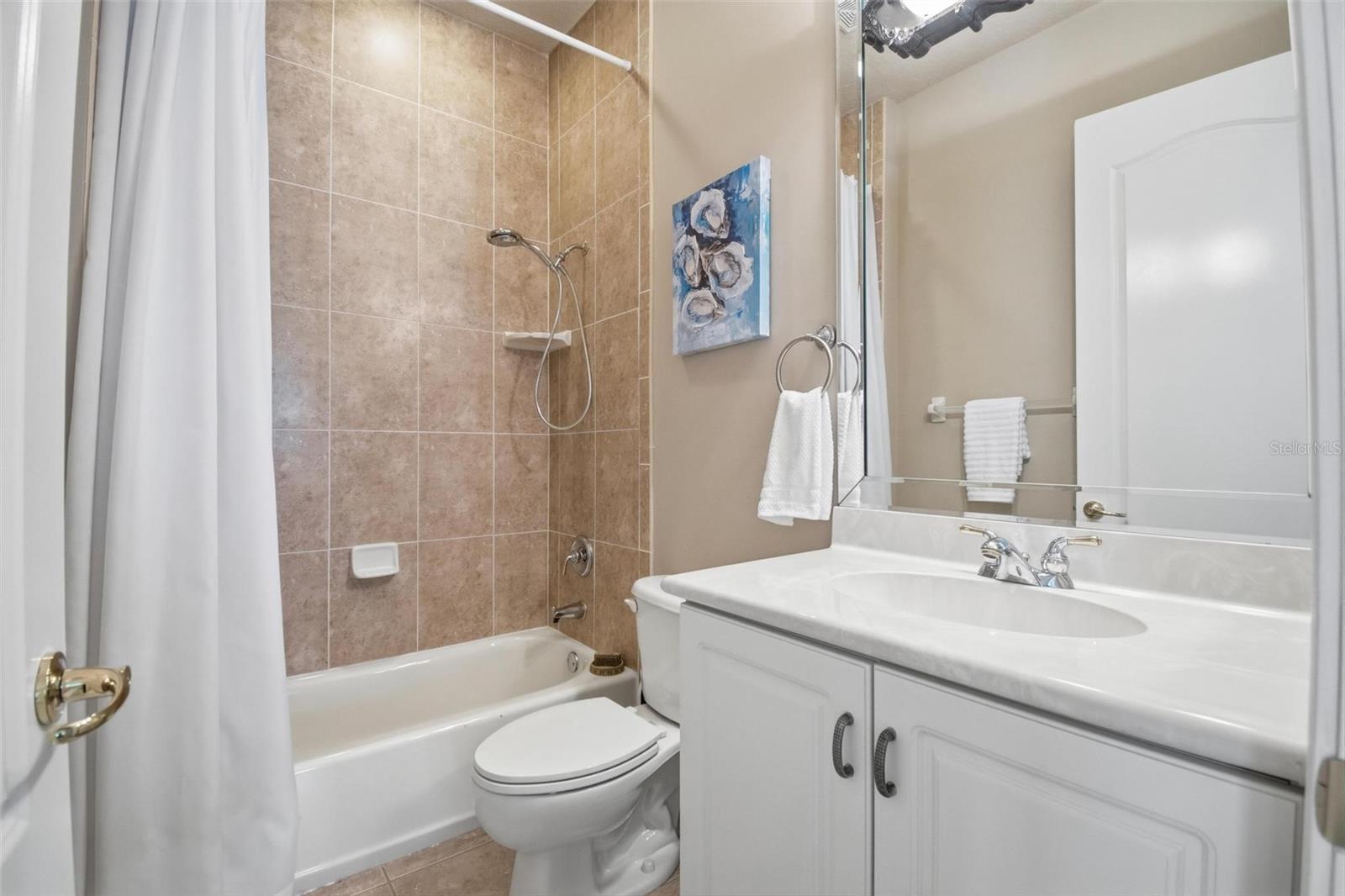 26 JASMINE DR