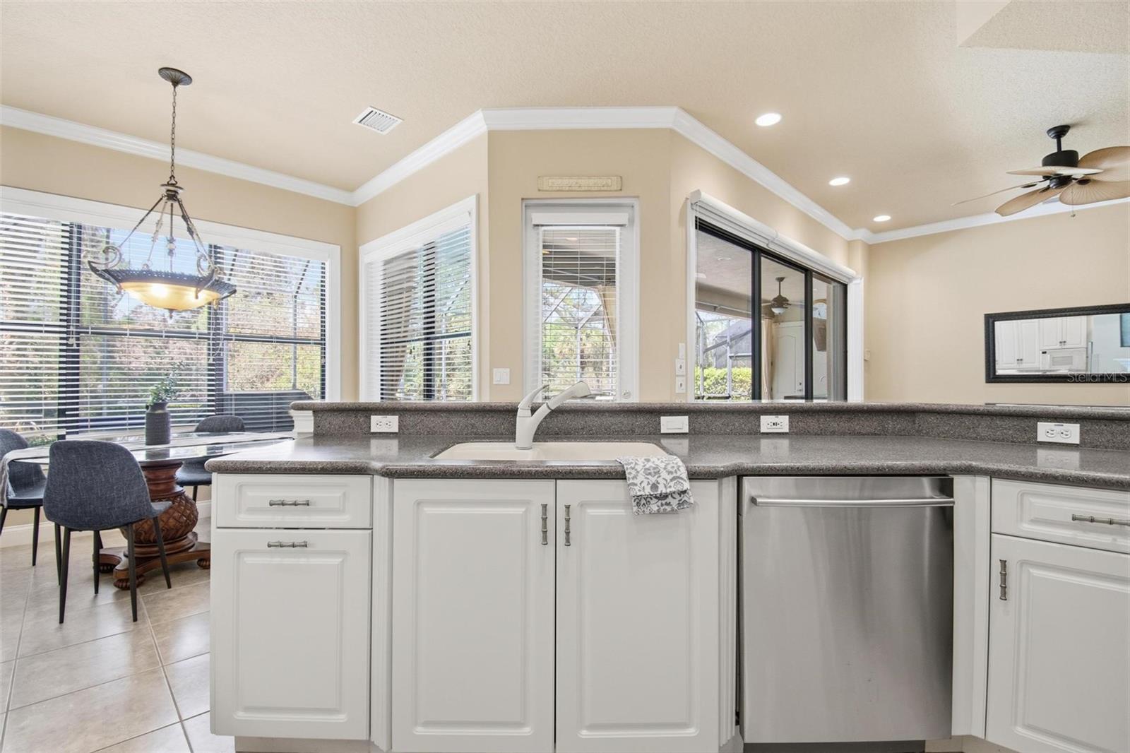26 JASMINE DR
