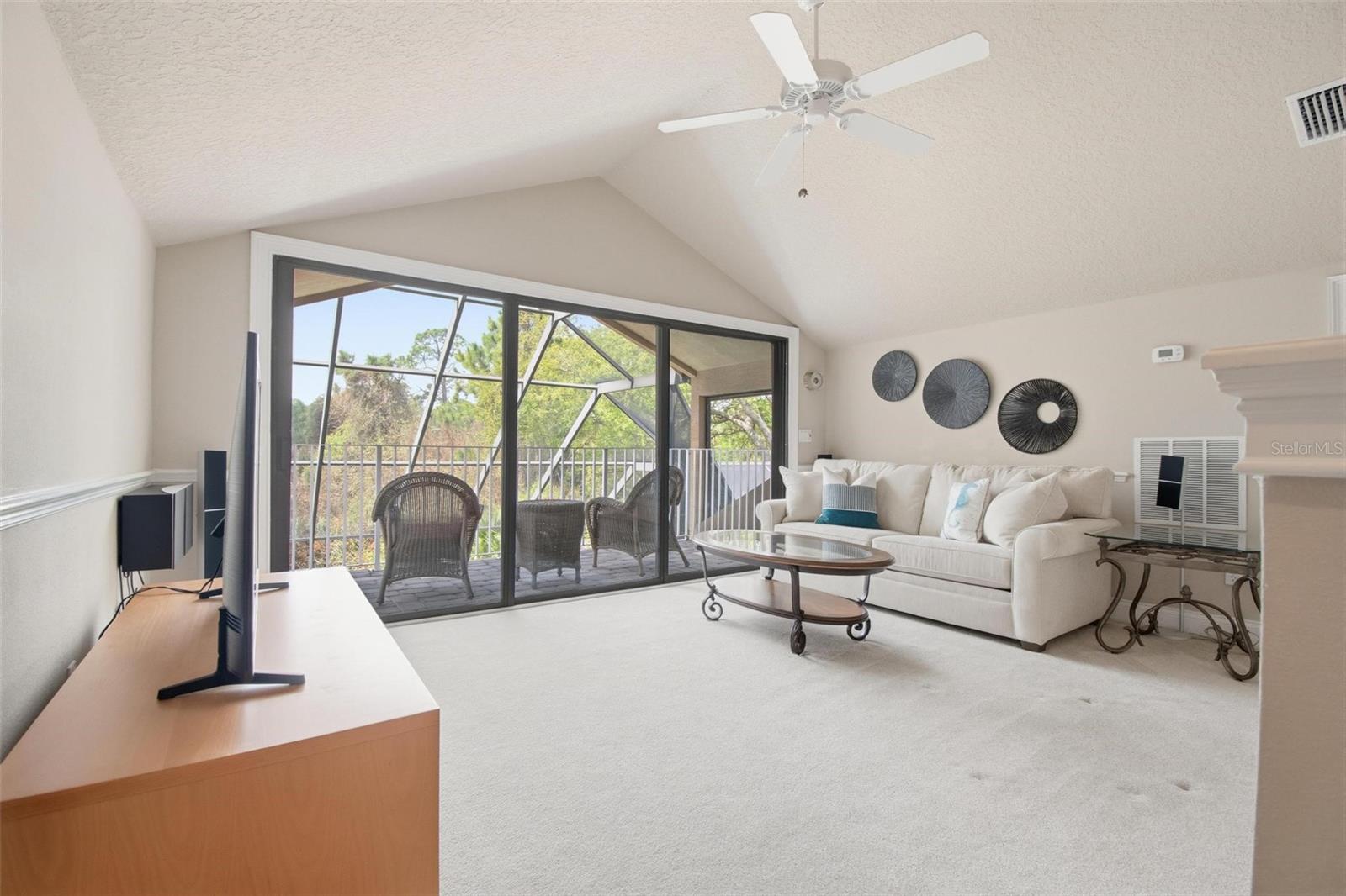 26 JASMINE DR