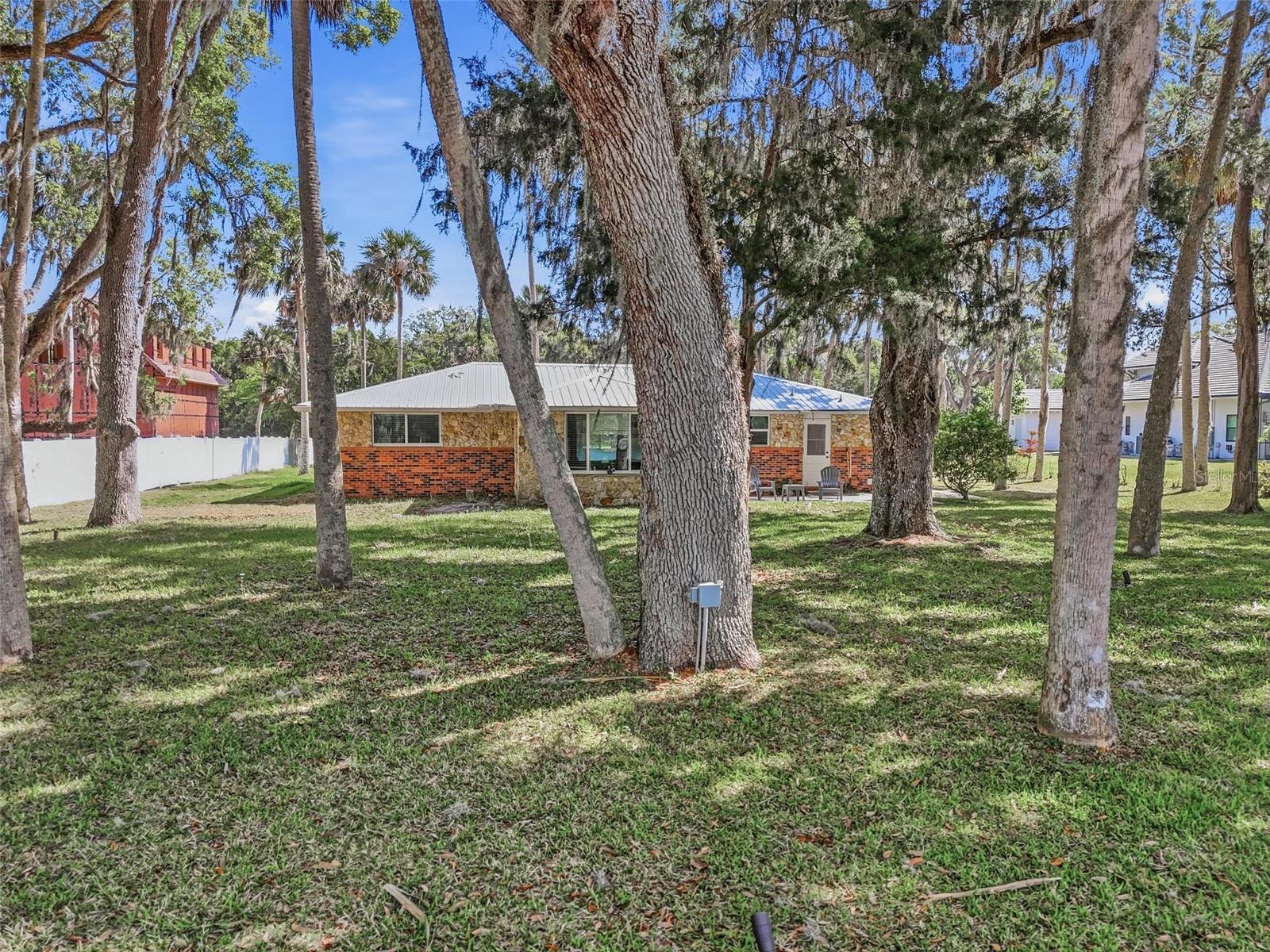 4368 N OCEAN SHORE BLVD