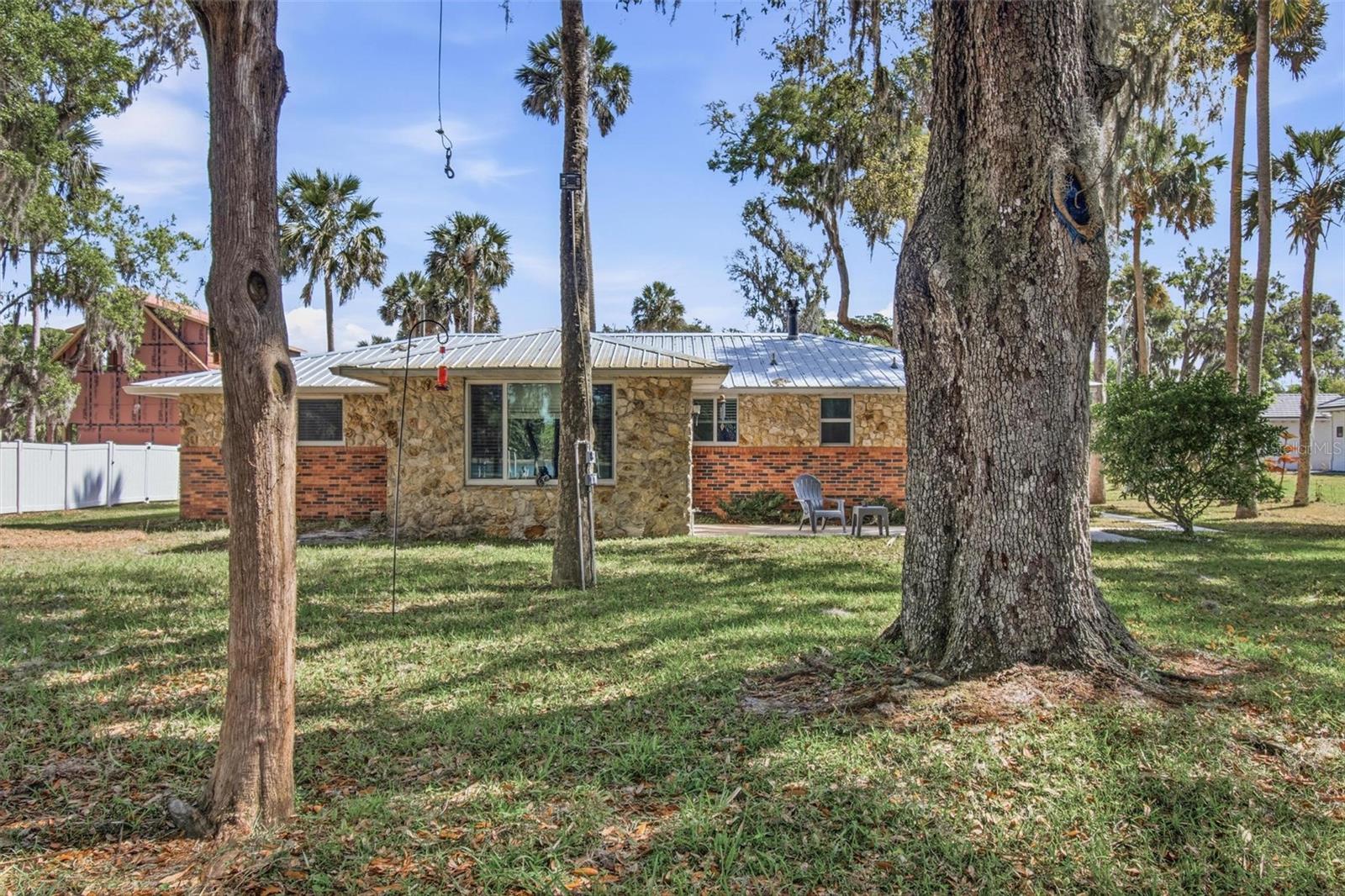 4368 N OCEAN SHORE BLVD