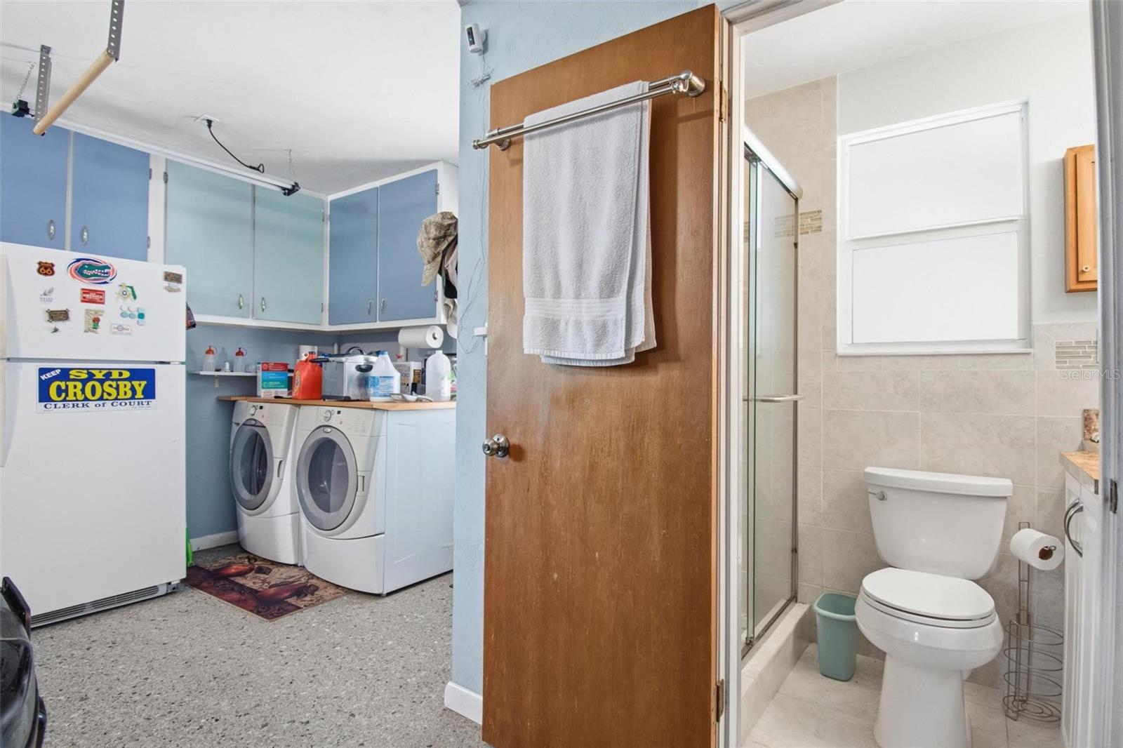 4368 N OCEAN SHORE BLVD