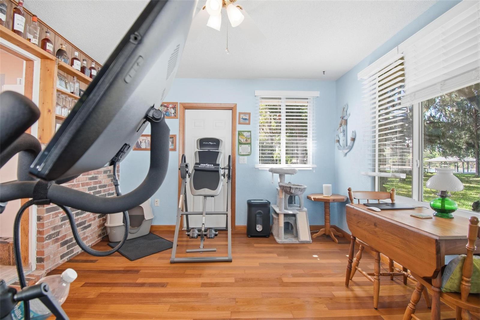 4368 N OCEAN SHORE BLVD