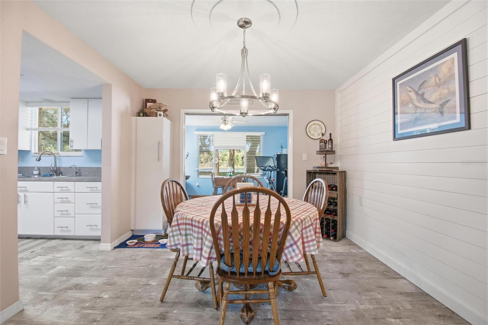 4368 N OCEAN SHORE BLVD