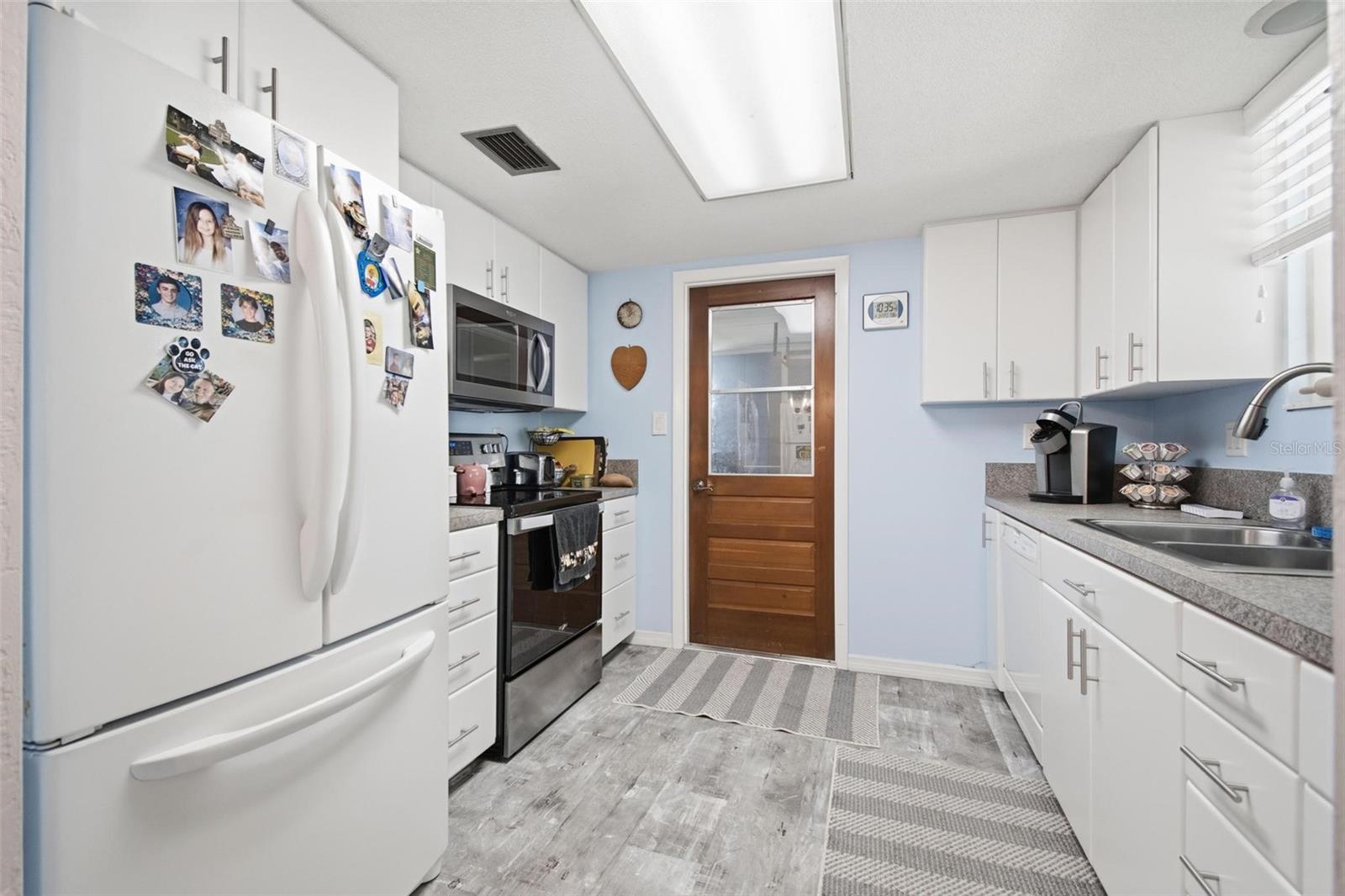 4368 N OCEAN SHORE BLVD