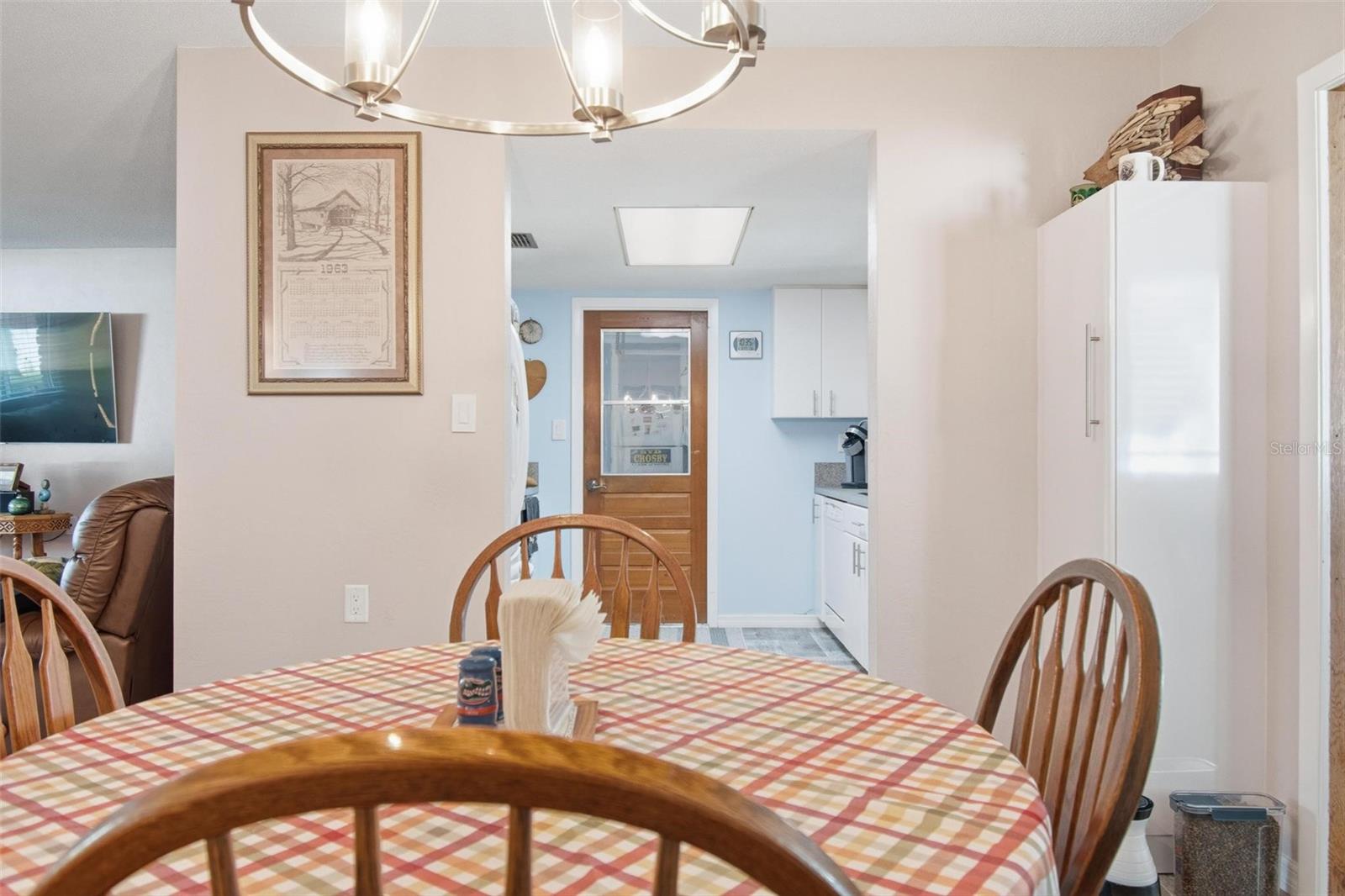 4368 N OCEAN SHORE BLVD