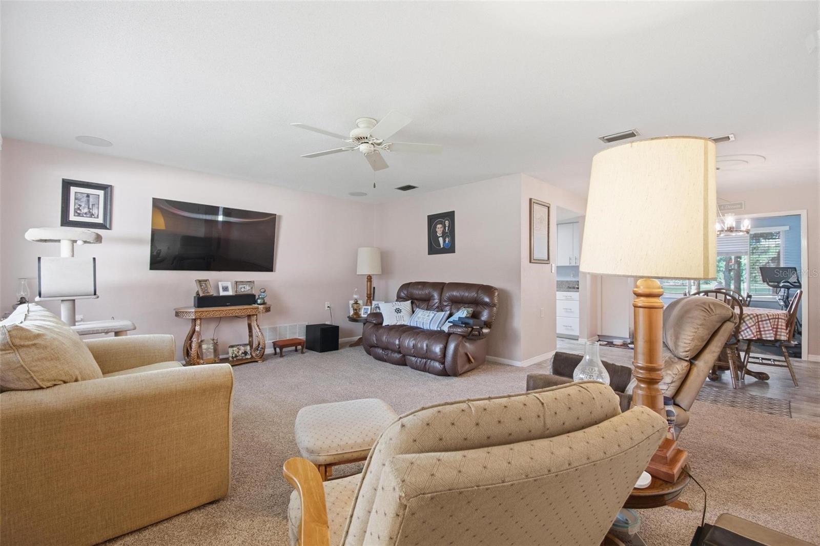 4368 N OCEAN SHORE BLVD