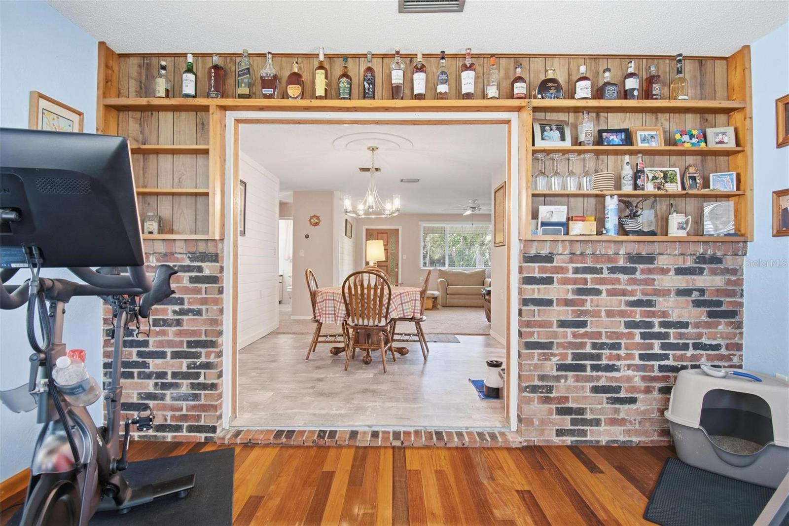 4368 N OCEAN SHORE BLVD