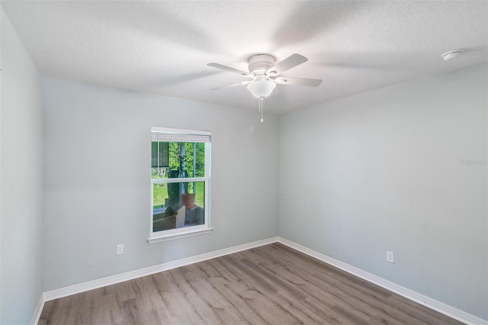 45 WOODFIELD DR