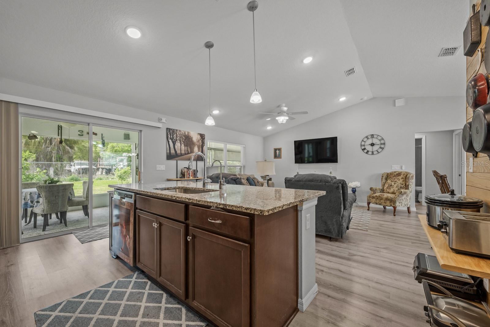 45 WOODFIELD DR