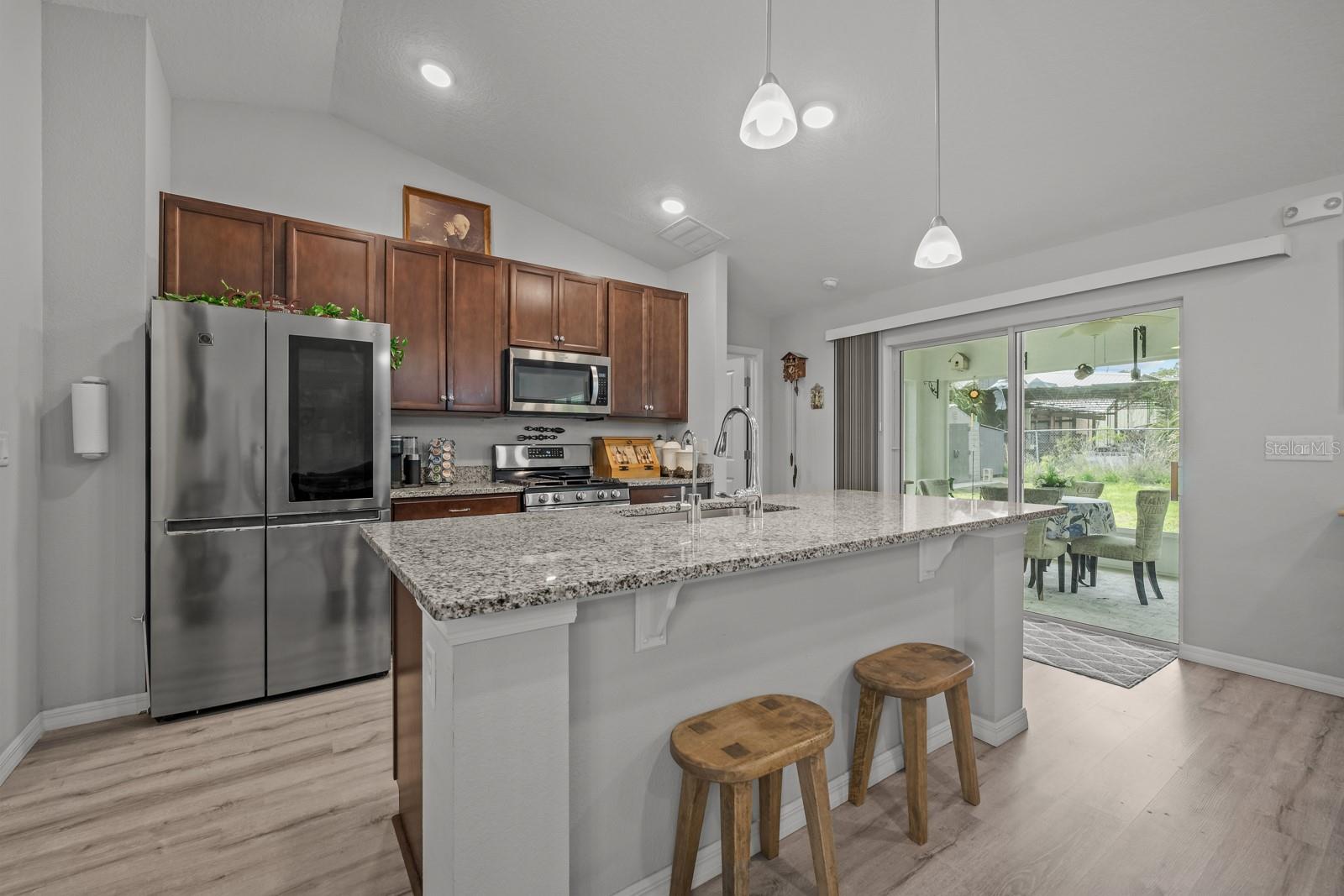 45 WOODFIELD DR