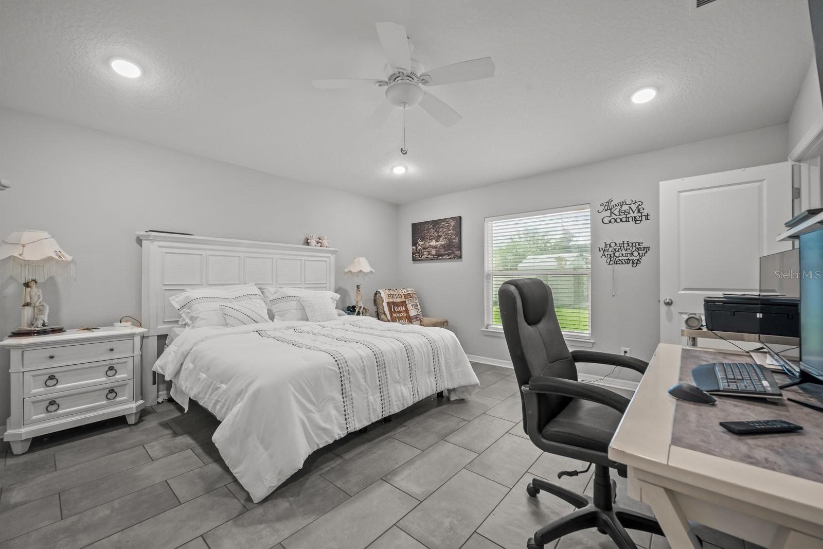45 WOODFIELD DR
