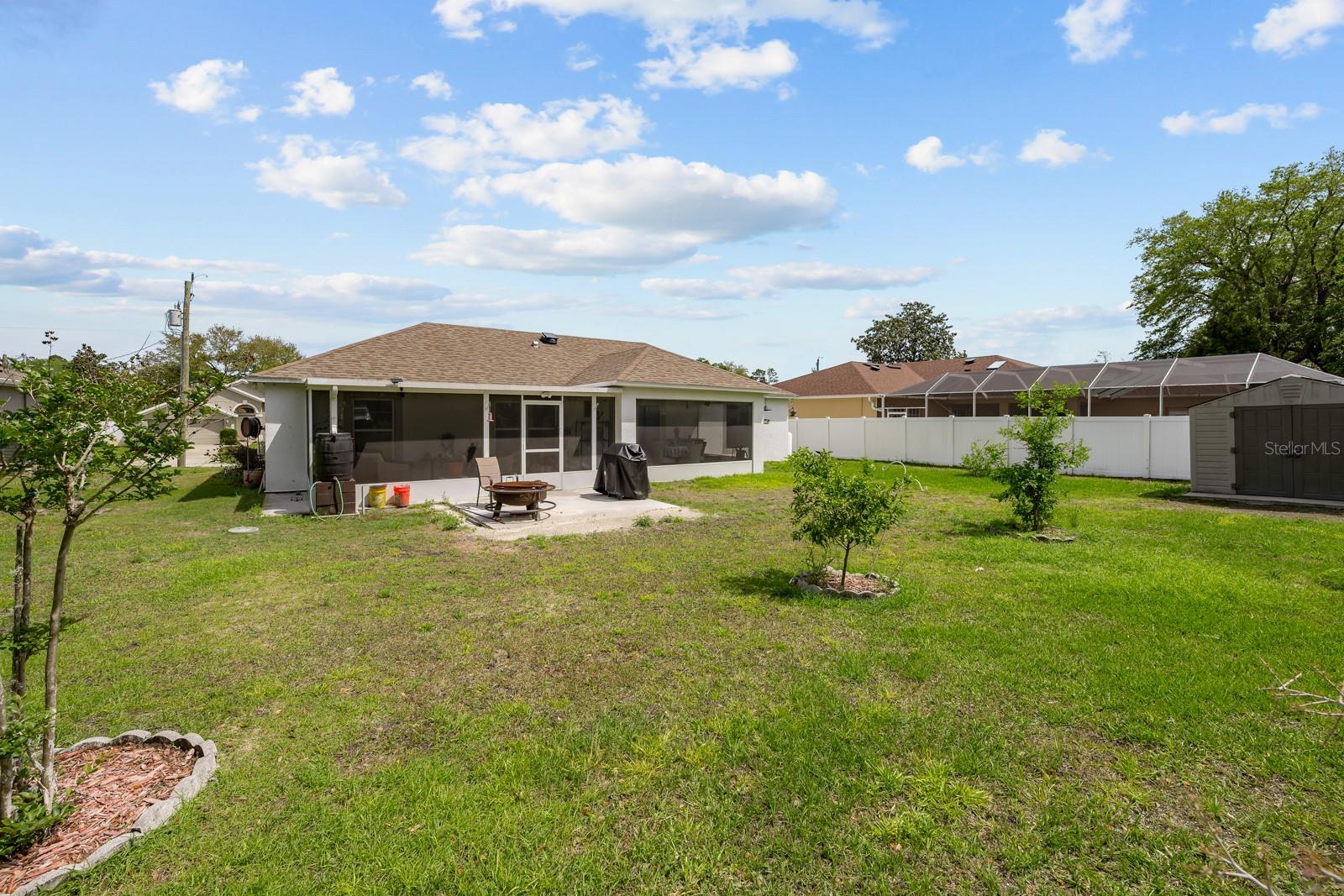 45 WOODFIELD DR