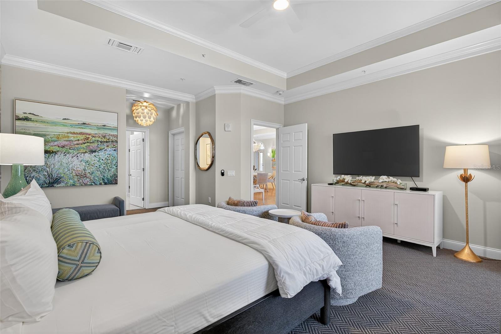 200 OCEAN CREST DR #151