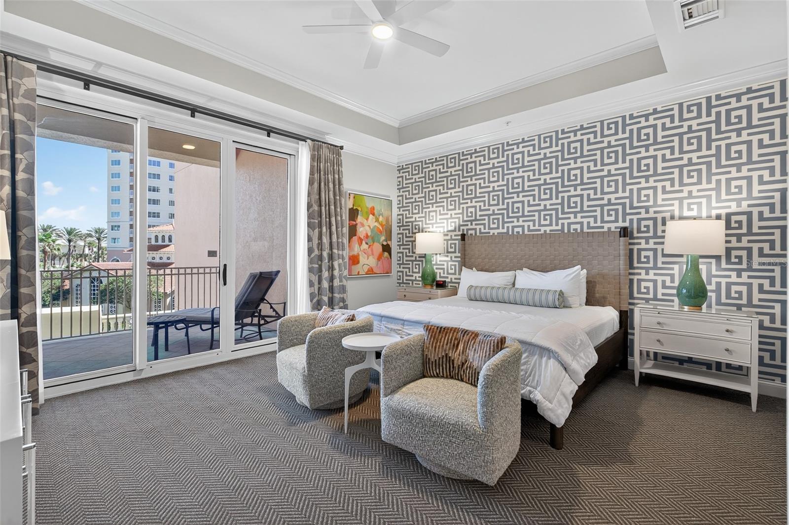 200 OCEAN CREST DR #151