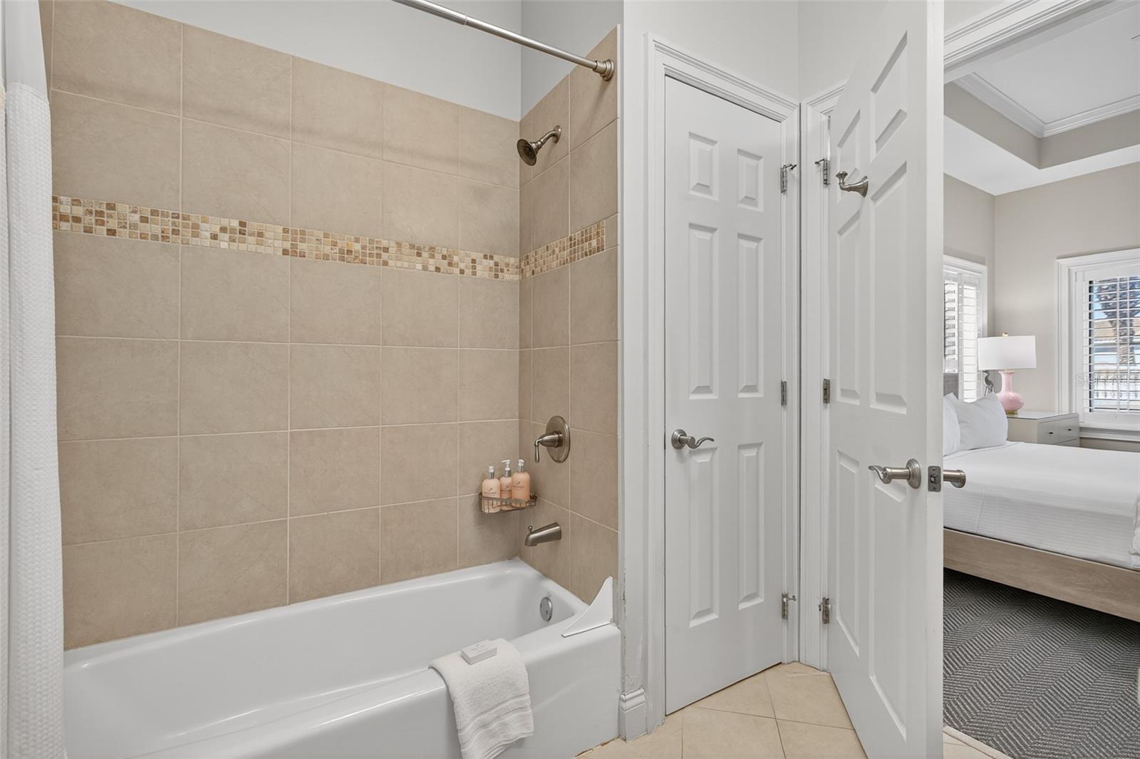 200 OCEAN CREST DR #151