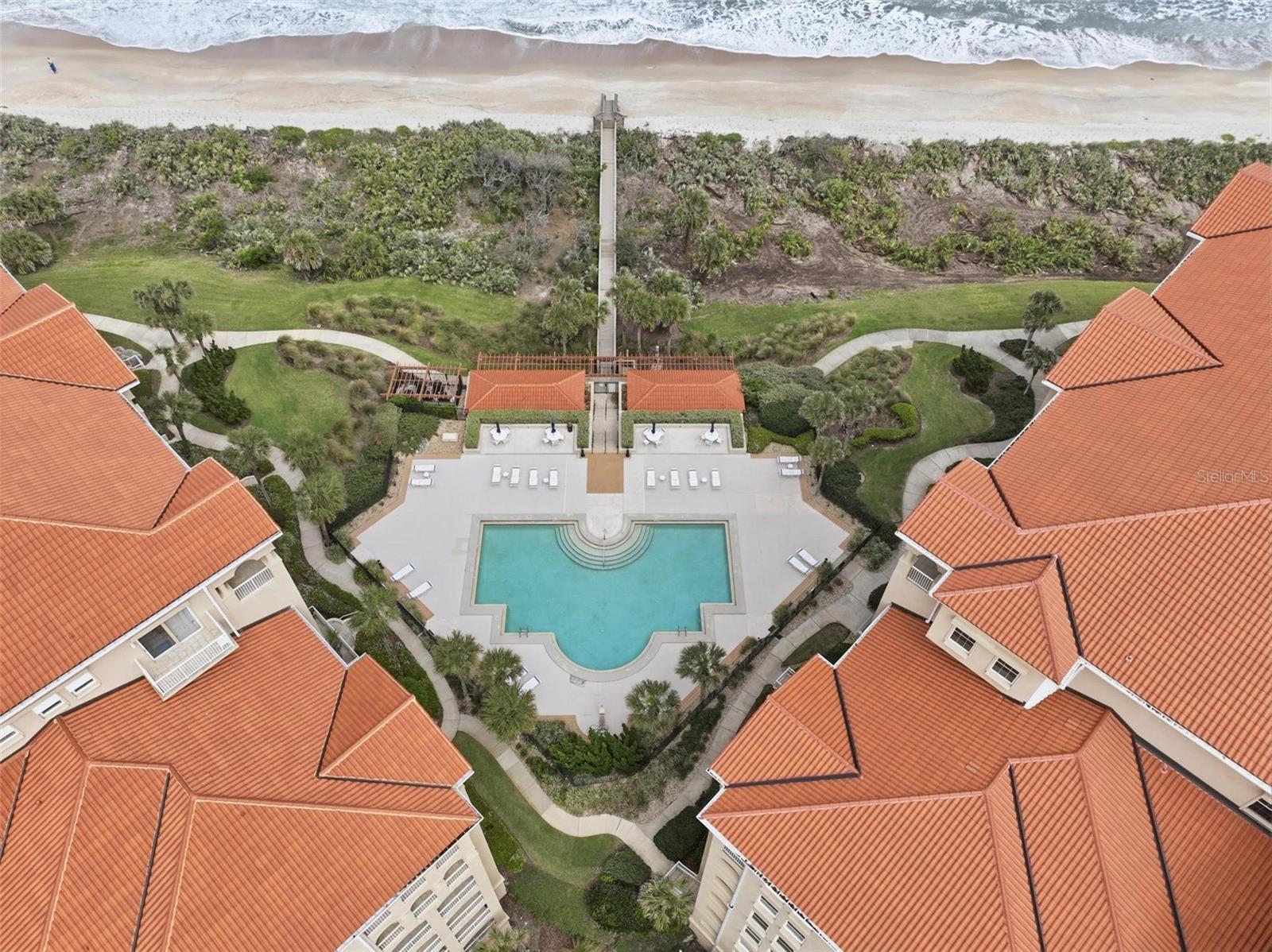 11 AVENUE DE LA MER #1306