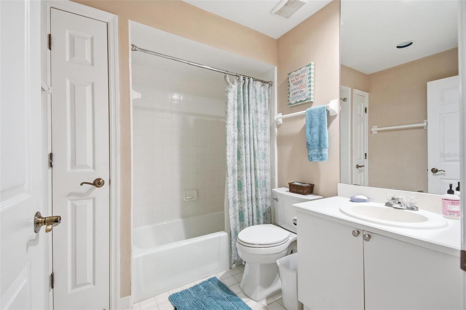 11 AVENUE DE LA MER #1306