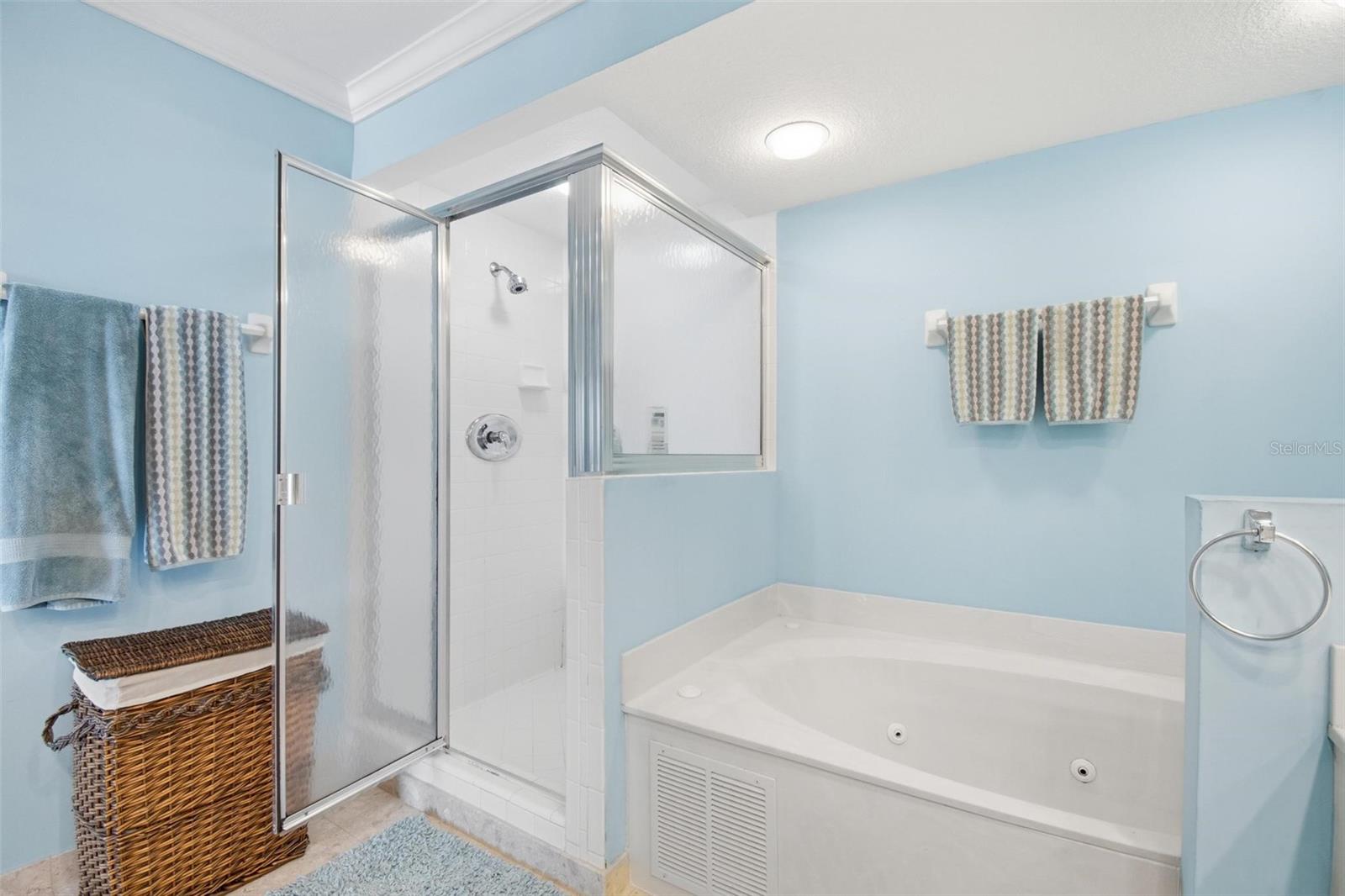 11 AVENUE DE LA MER #1306