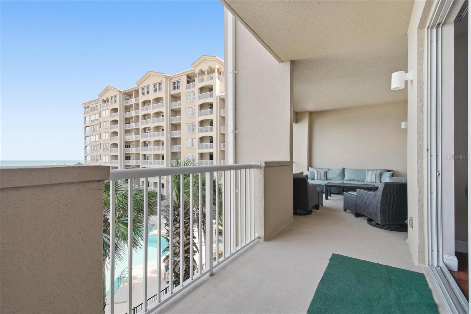 11 AVENUE DE LA MER #1306