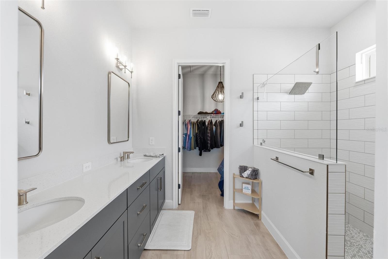 270 AZURE MIST WAY