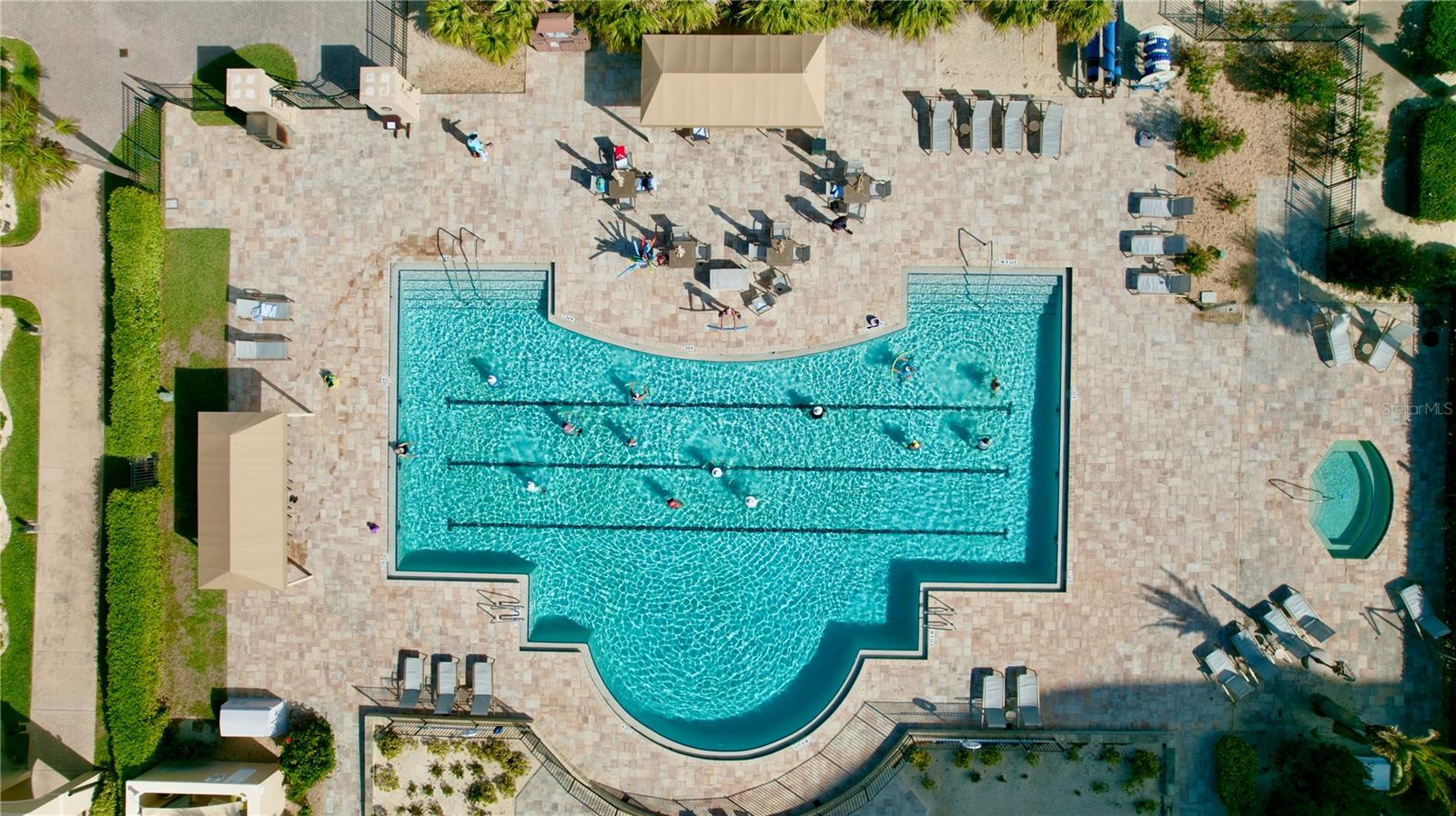 40 CASA BELLA CIR #1102