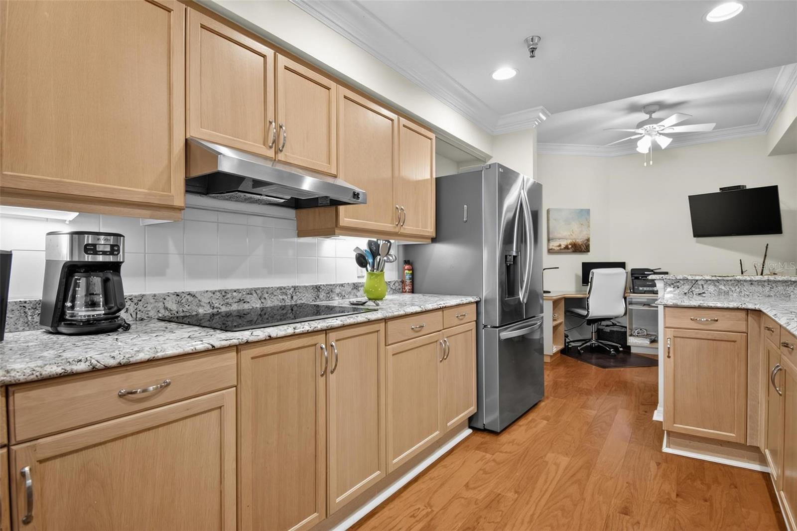 11 AVENUE DE LA MER #1303