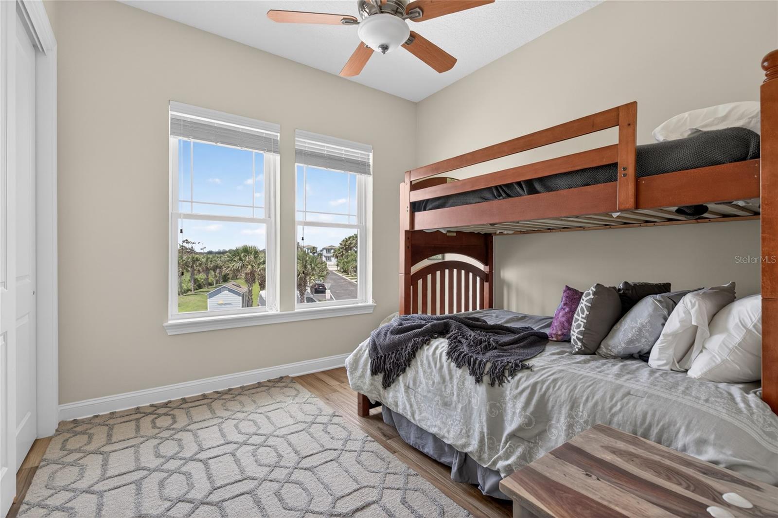 2654 SUNSET INLET DR