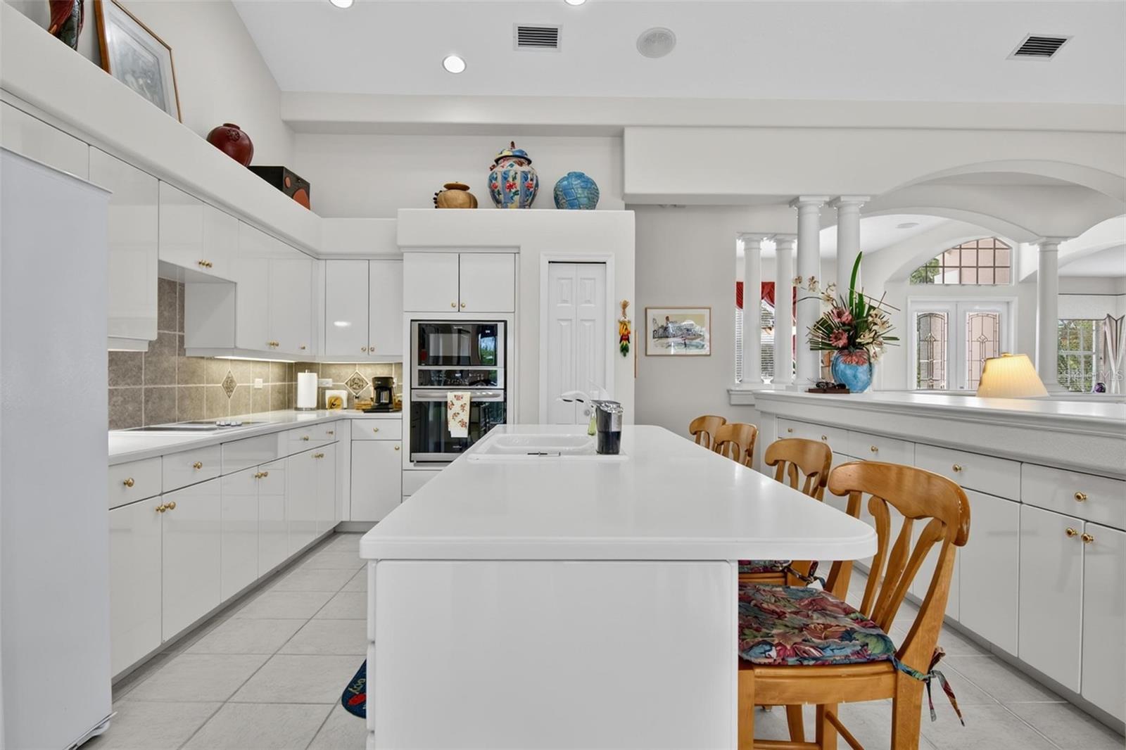 64 ISLAND ESTATES PKWY