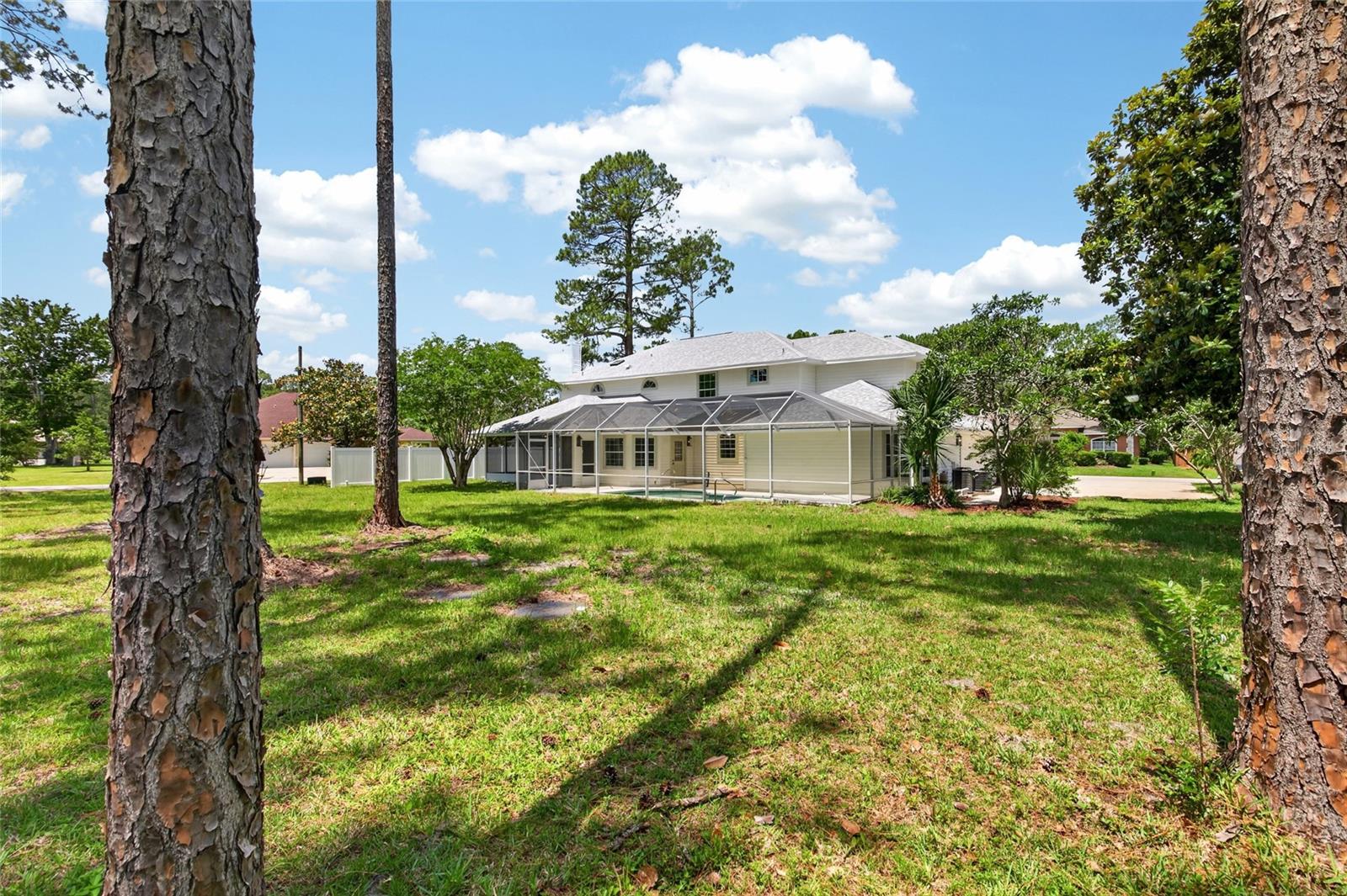13 ELLSWORTH DR