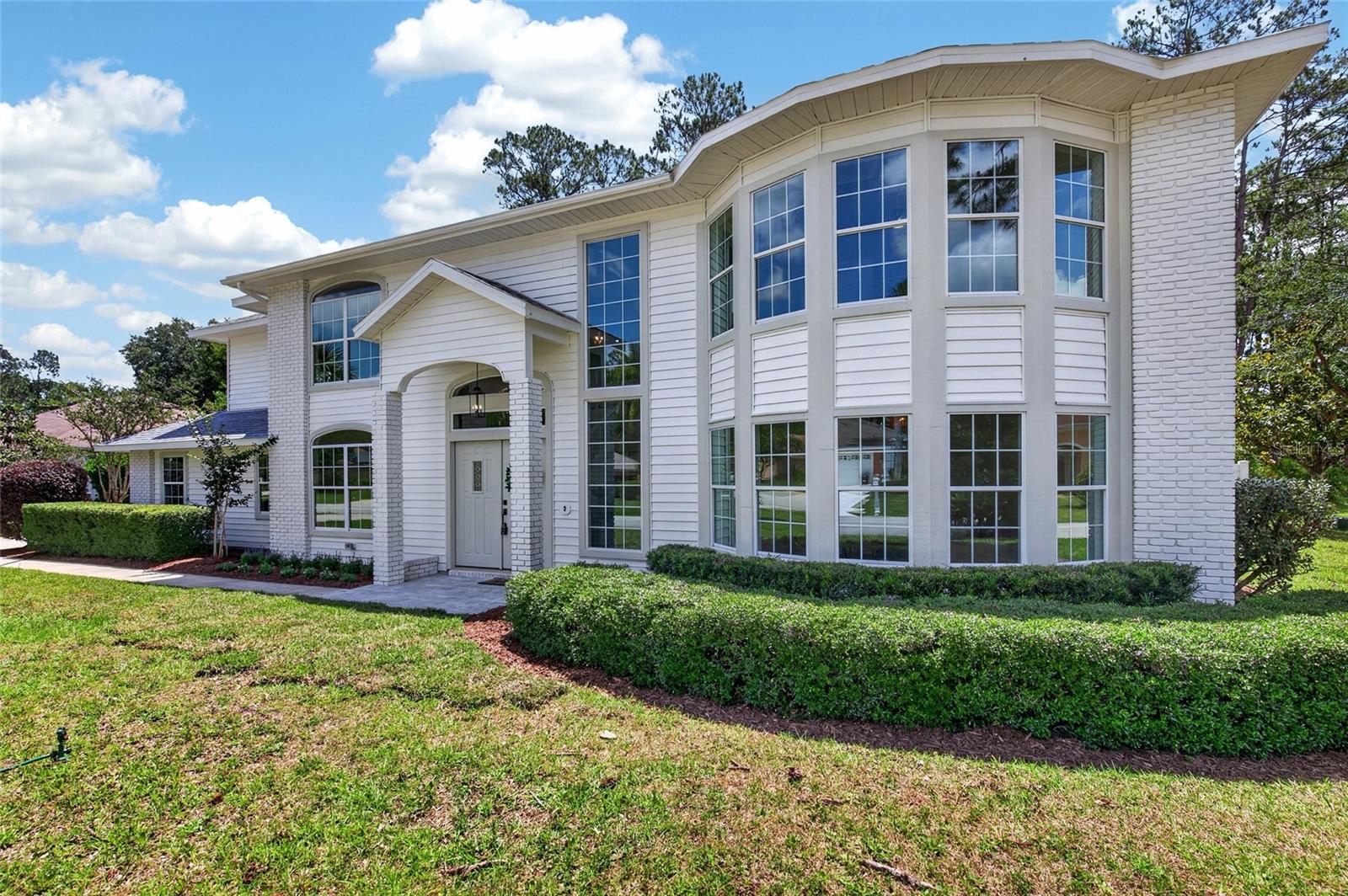 13 ELLSWORTH DR