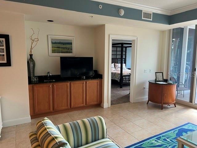 102 YACHT HARBOR DR #264