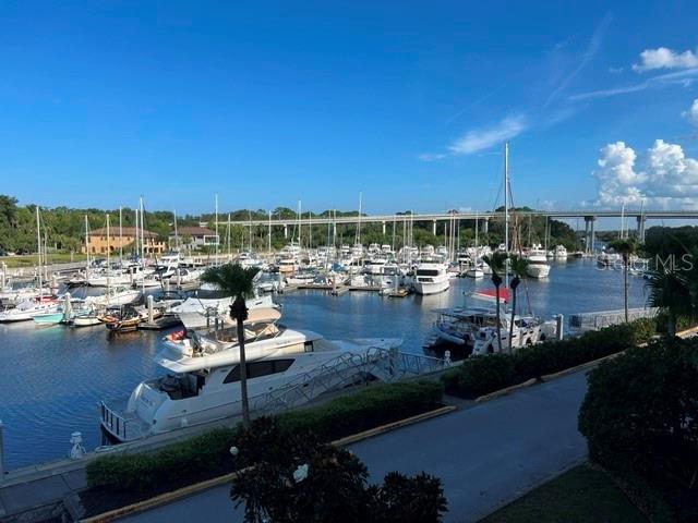 102 YACHT HARBOR DR #264